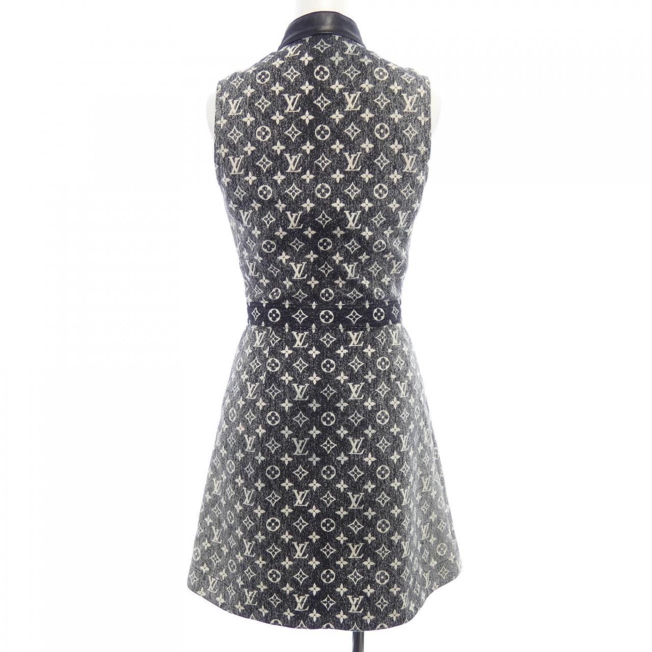 Louis Vuitton Louis Vuitton Louis Vuitton Monogram Denim Dress Denim Dresses FODR33KJ2 DUTY FREE for USA Size ONE SIZE - 2 Thumbnail