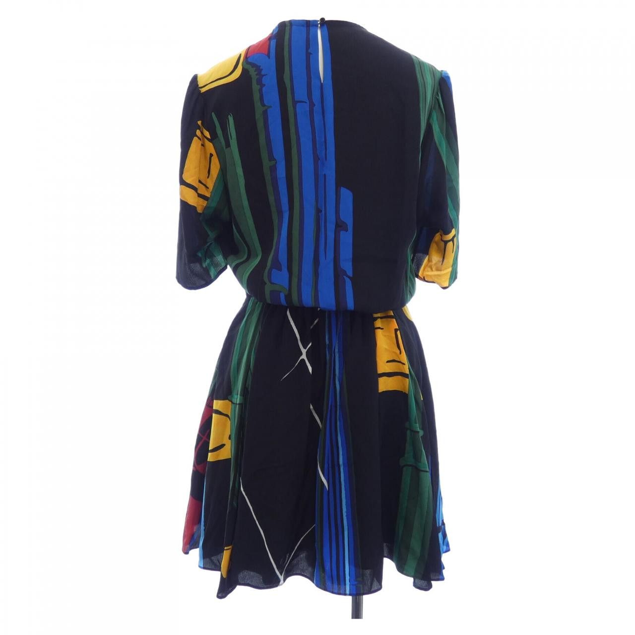 Louis Vuitton Louis Vuitton Louis Vuitton FHRO16RVA Silk Dress Others Dresses FHRO16RVA DUTY FREE for USA Size ONE SIZE - 2 Thumbnail