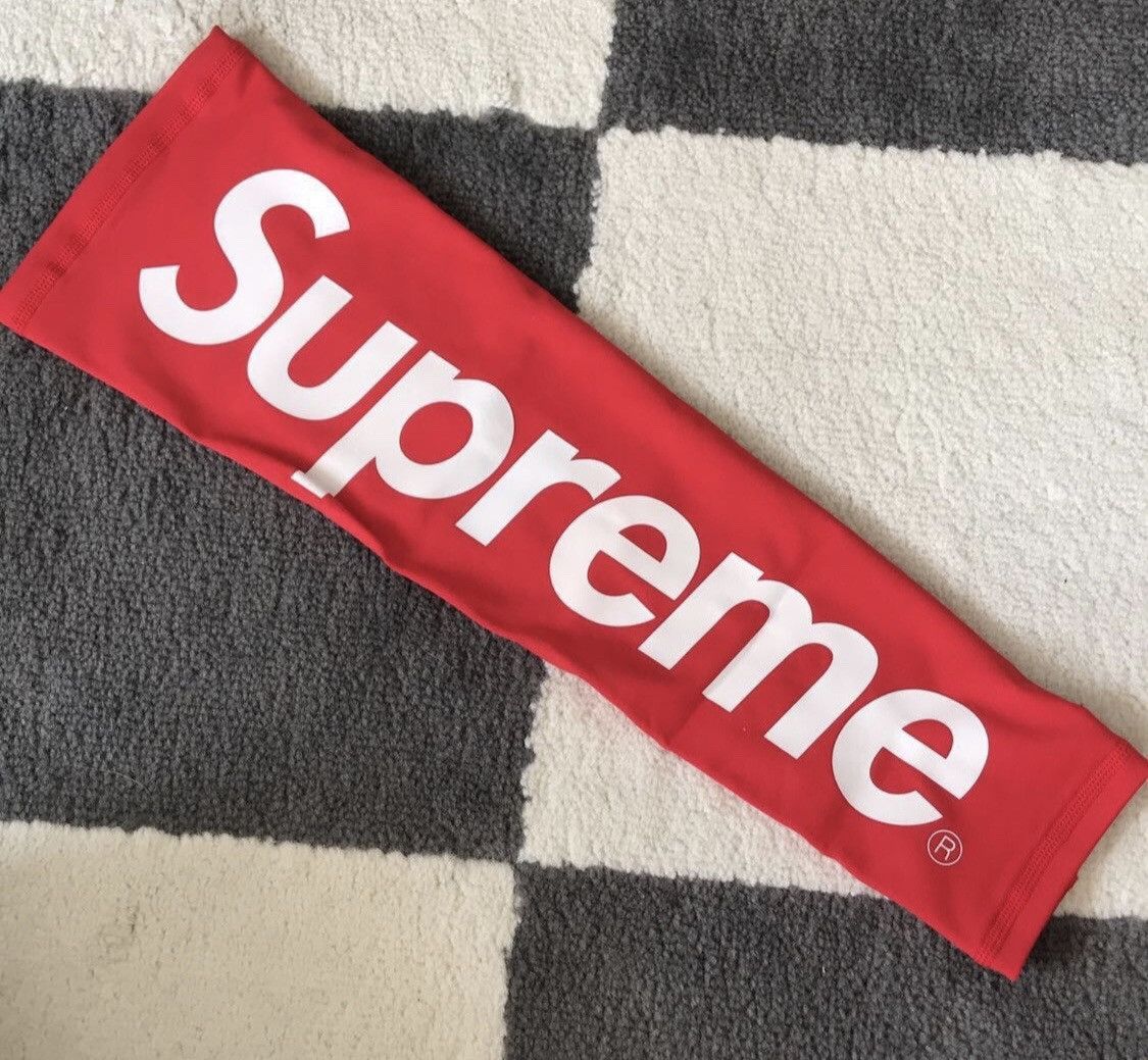 Fake supreme shooting sleeve online