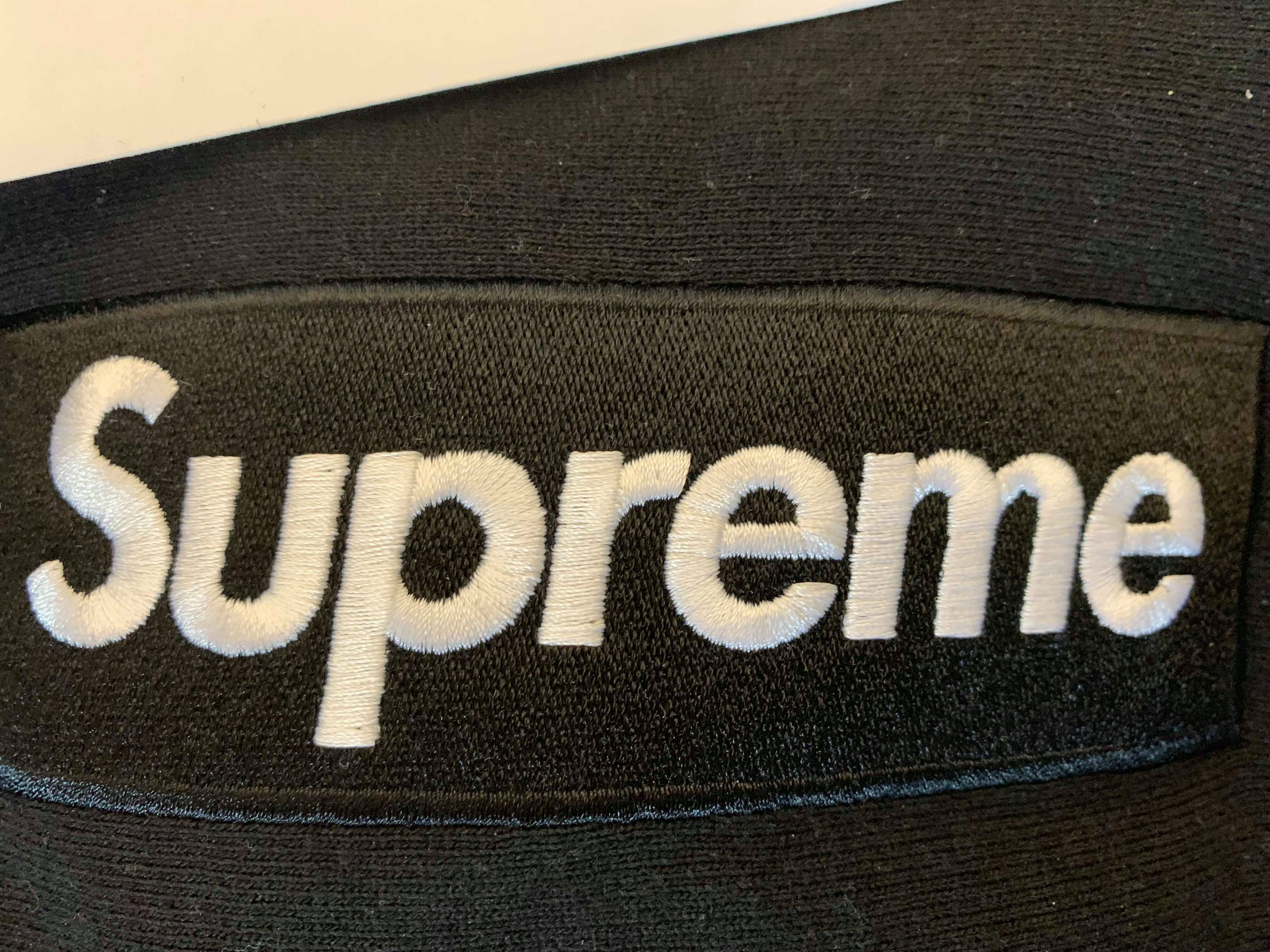 Supreme Box Logo Crewneck Black Size US XL / EU 56 / 4 - 2 Thumbnail