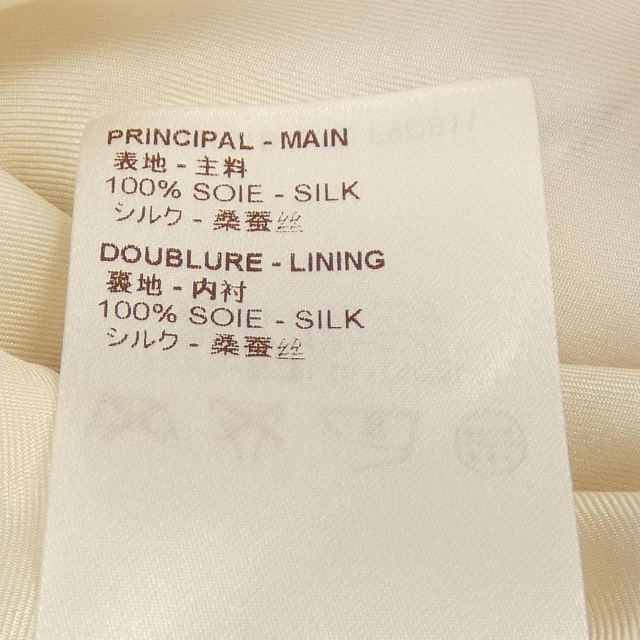 Louis Vuitton Louis Vuitton Louis Vuitton F9DS11QOC Silk Dress Others Dresses F9DS11QOC DUTY FREE for USA Size ONE SIZE - 3 Thumbnail