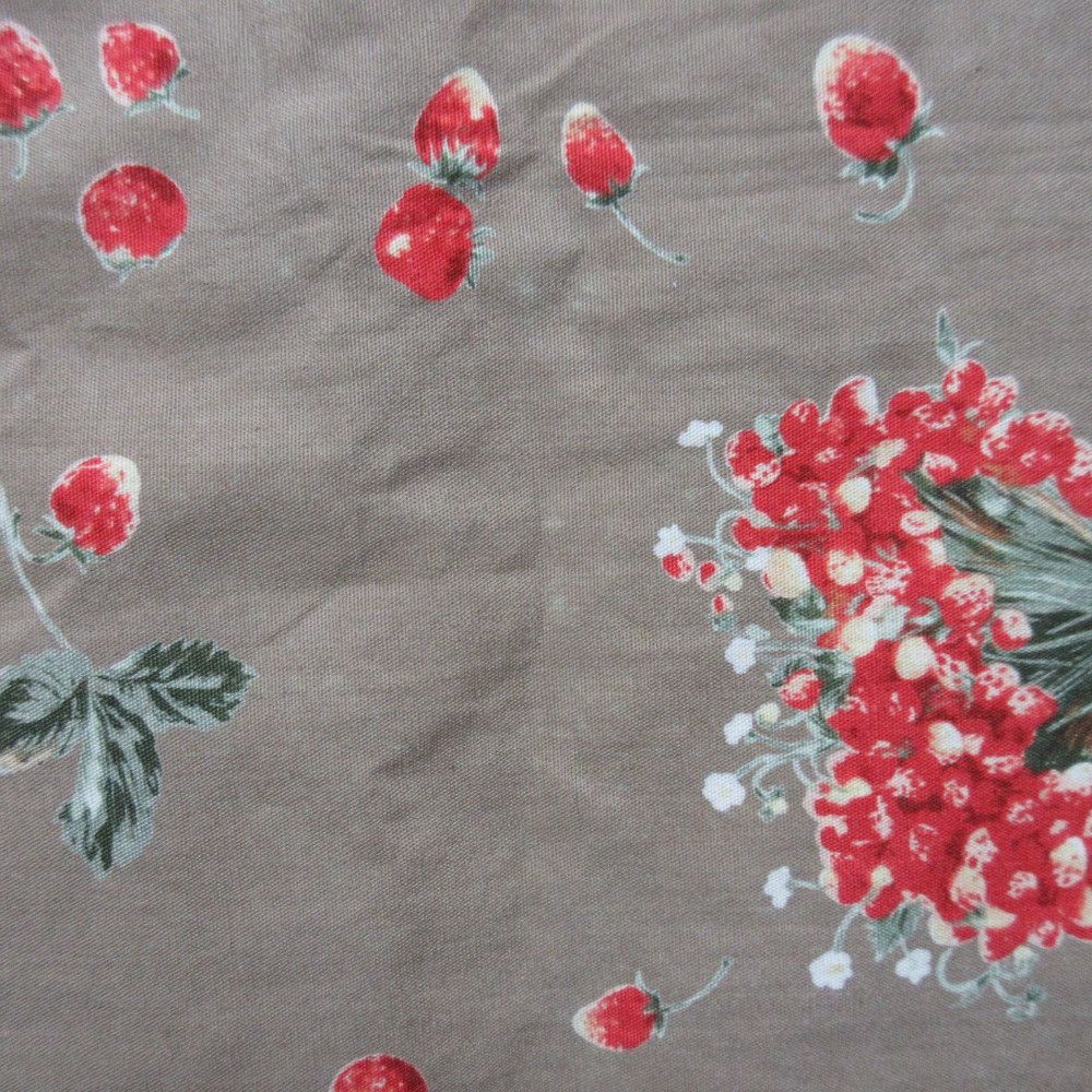 Other Other WONDERFUL WORLD Fruit Pattern Long Wrap Skirt Others Skirts DUTY FREE for USA Size ONE SIZE - 10 Thumbnail