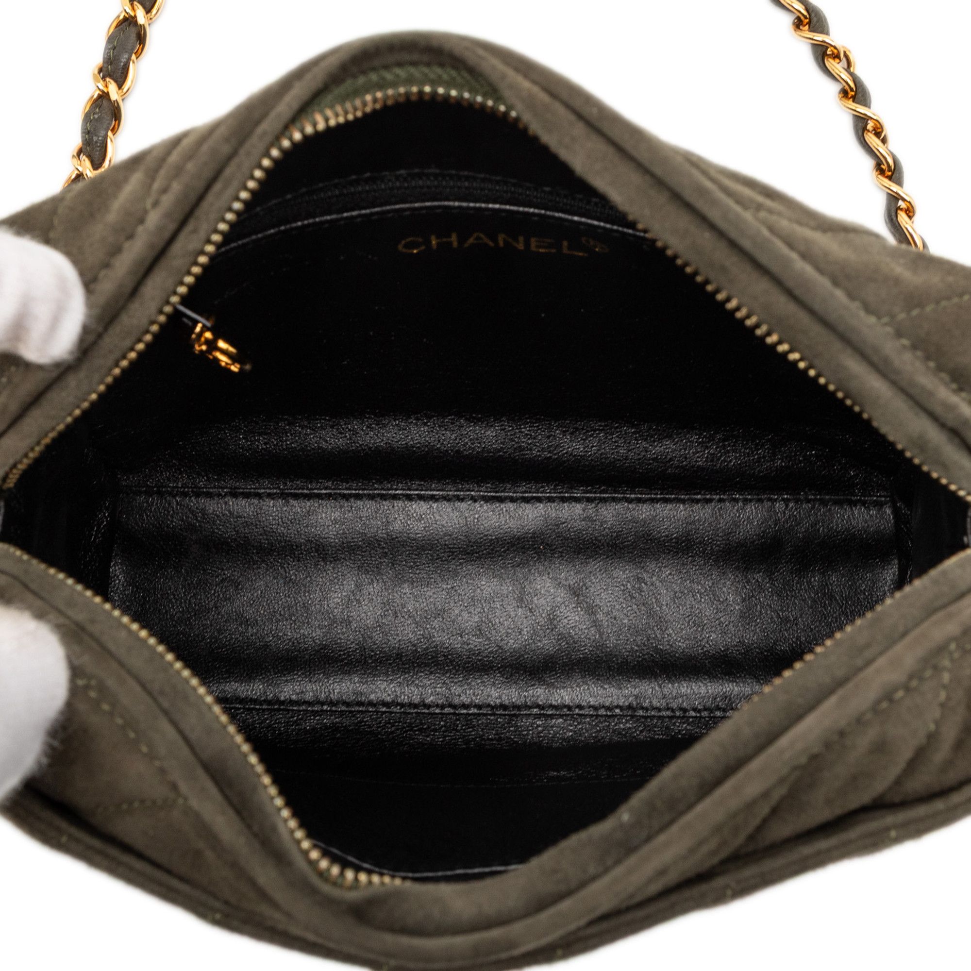 Chanel Chanel CC Diagonal Quilted Suede Tassel Diamond Camera Bag Size ONE SIZE - 4 Thumbnail
