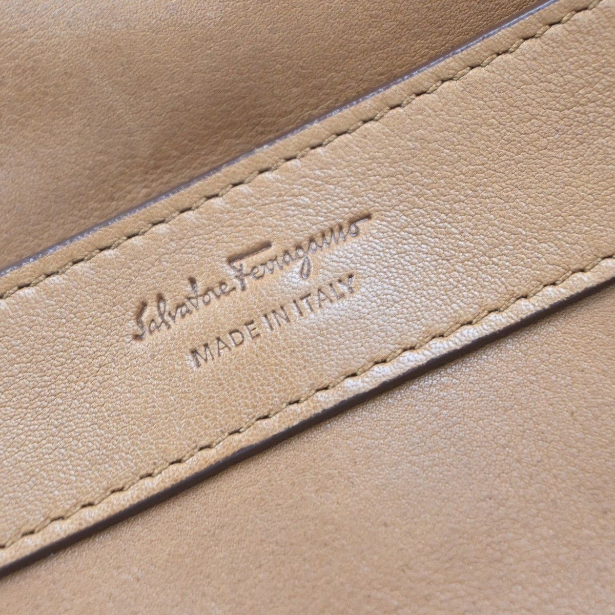 Salvatore Ferragamo Salvatore Ferragamo Suzanna Satchel Smooth Leather Size ONE SIZE - 7 Thumbnail