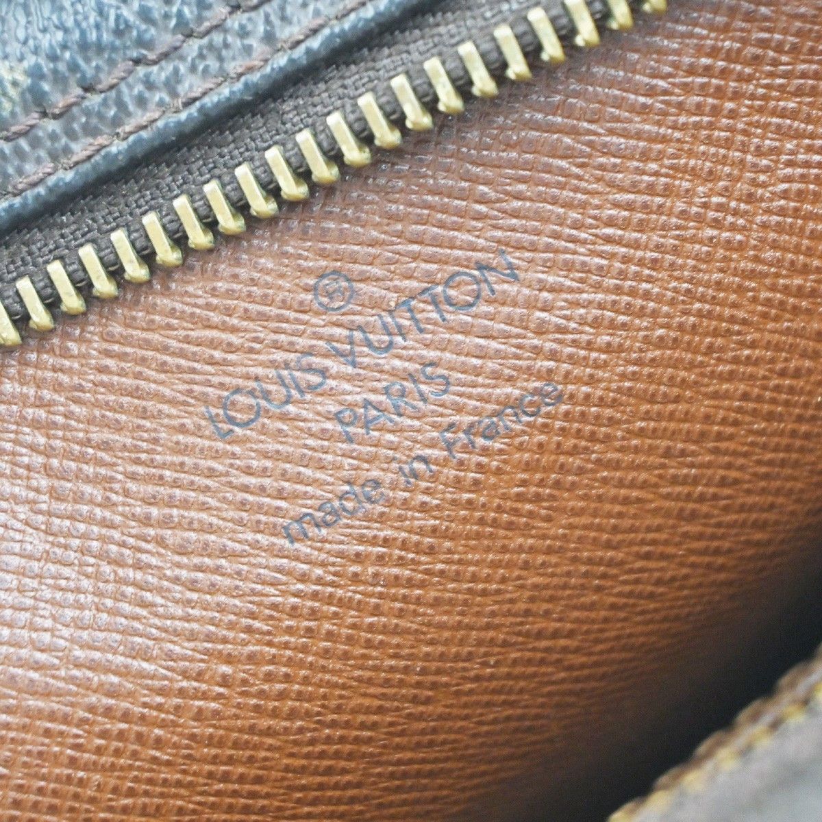 Louis Vuitton Louis Vuitton Danube Handbag Monogram Canvas Size ONE SIZE - 6 Thumbnail