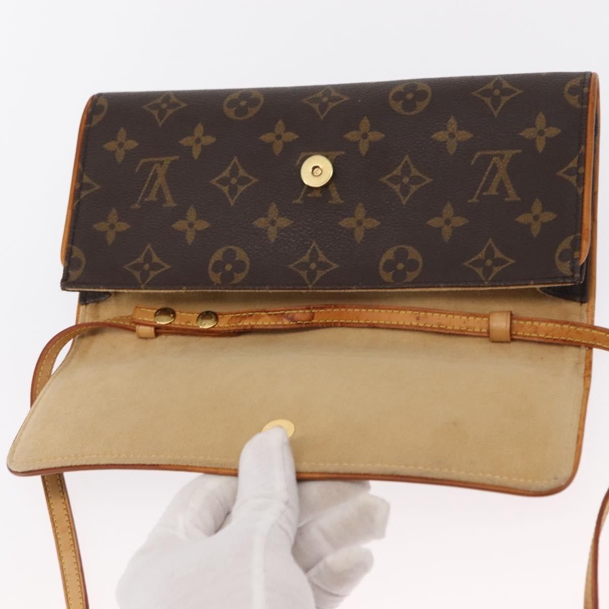 Louis Vuitton Louis Vuitton Twin Handbag Monogram Canvas Size ONE SIZE - 13 Thumbnail