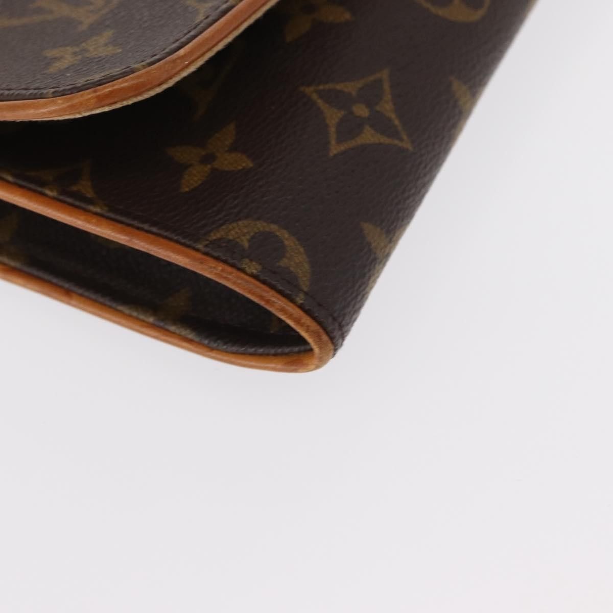 Louis Vuitton Louis Vuitton Twin Handbag Monogram Canvas Size ONE SIZE - 9 Thumbnail