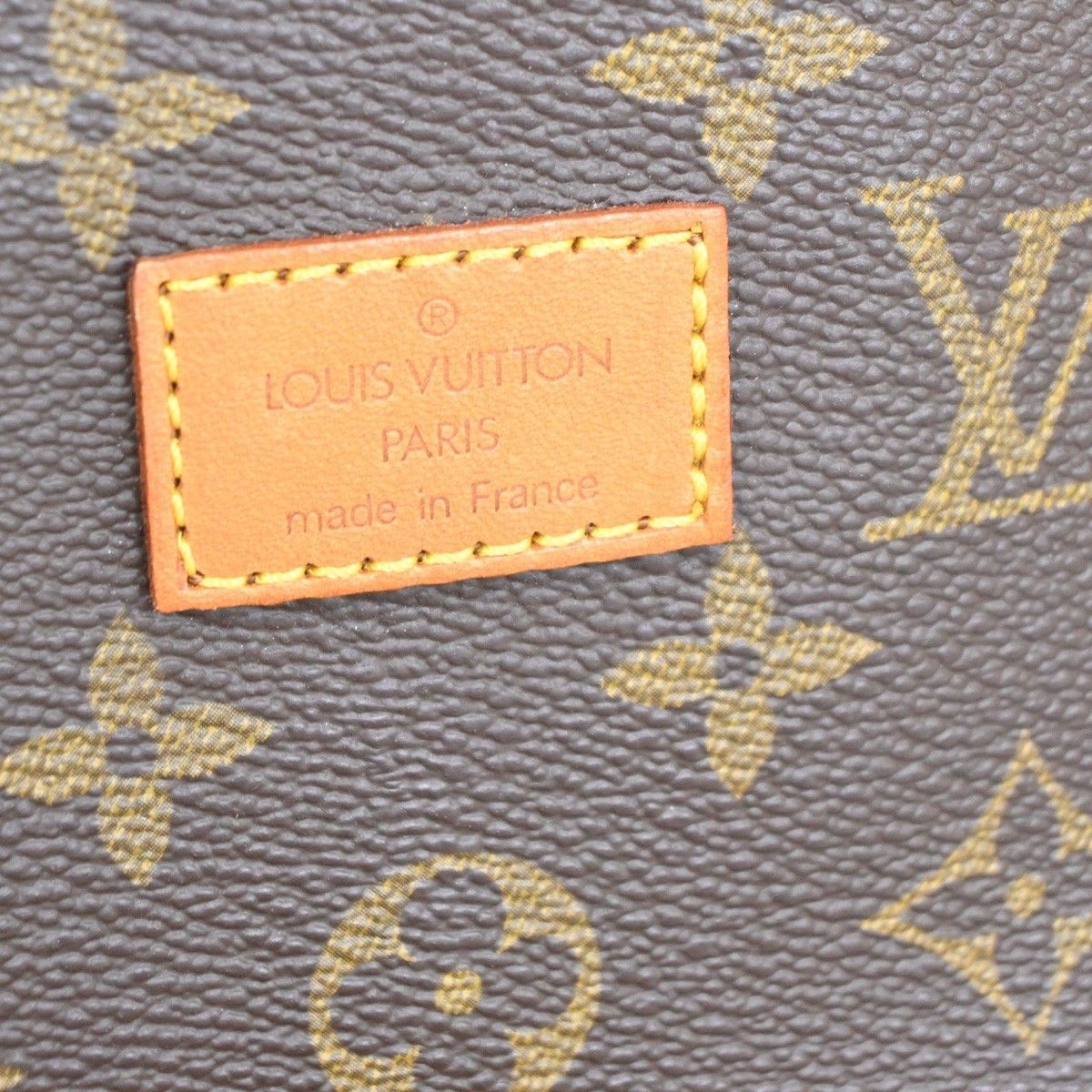 Louis Vuitton Louis Vuitton Saumur Handbag Monogram Canvas Size ONE SIZE - 6 Thumbnail