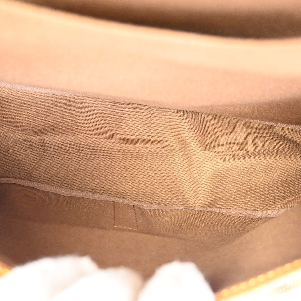 Louis Vuitton Louis Vuitton Saumur Handbag Monogram Canvas Size ONE SIZE - 14 Thumbnail