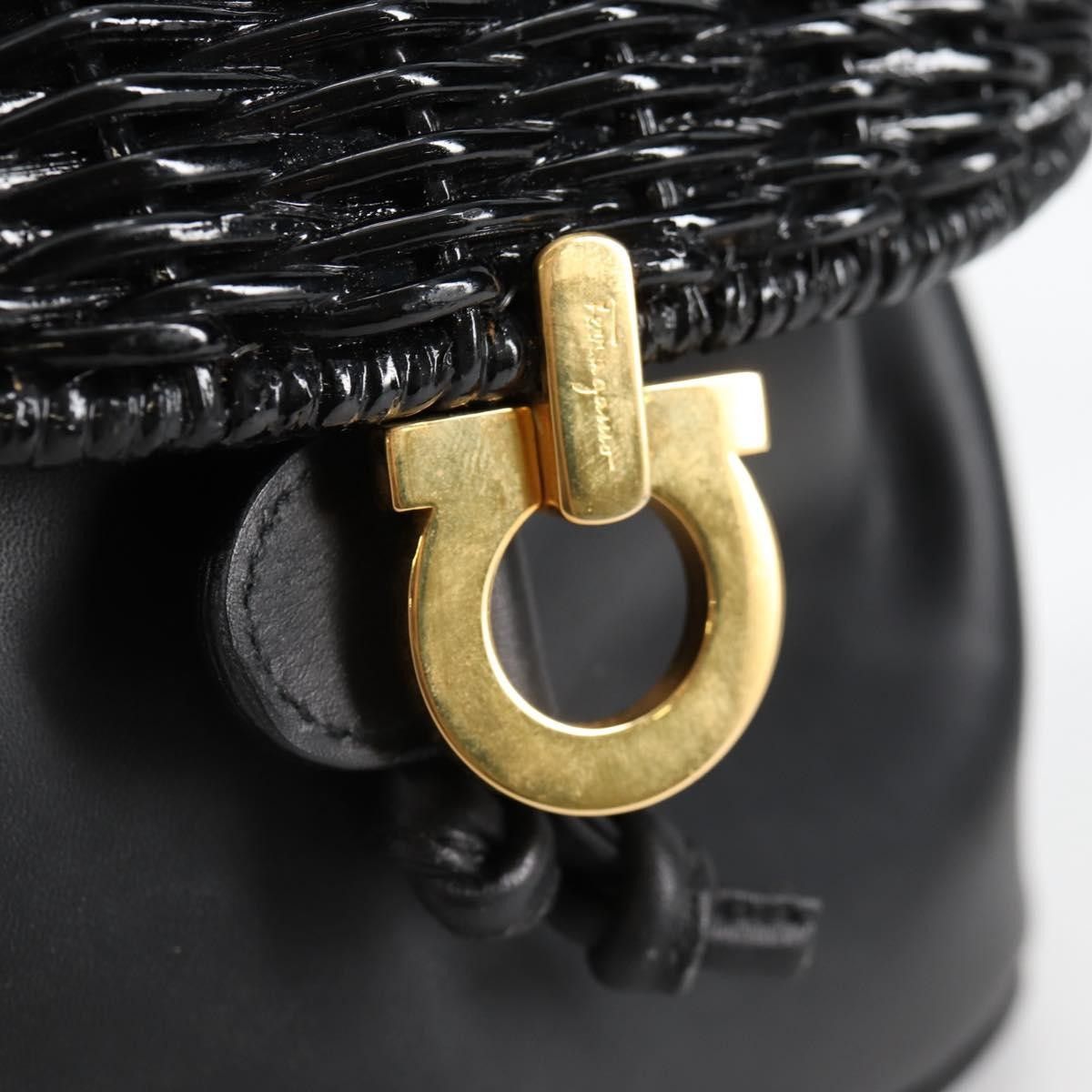 Salvatore Ferragamo Salvatore Ferragamo Gancini Shoulder Bag Leather Size ONE SIZE - 20 Thumbnail