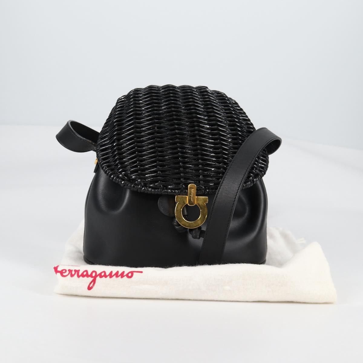 Salvatore Ferragamo Salvatore Ferragamo Gancini Shoulder Bag Leather Size ONE SIZE - 13 Thumbnail