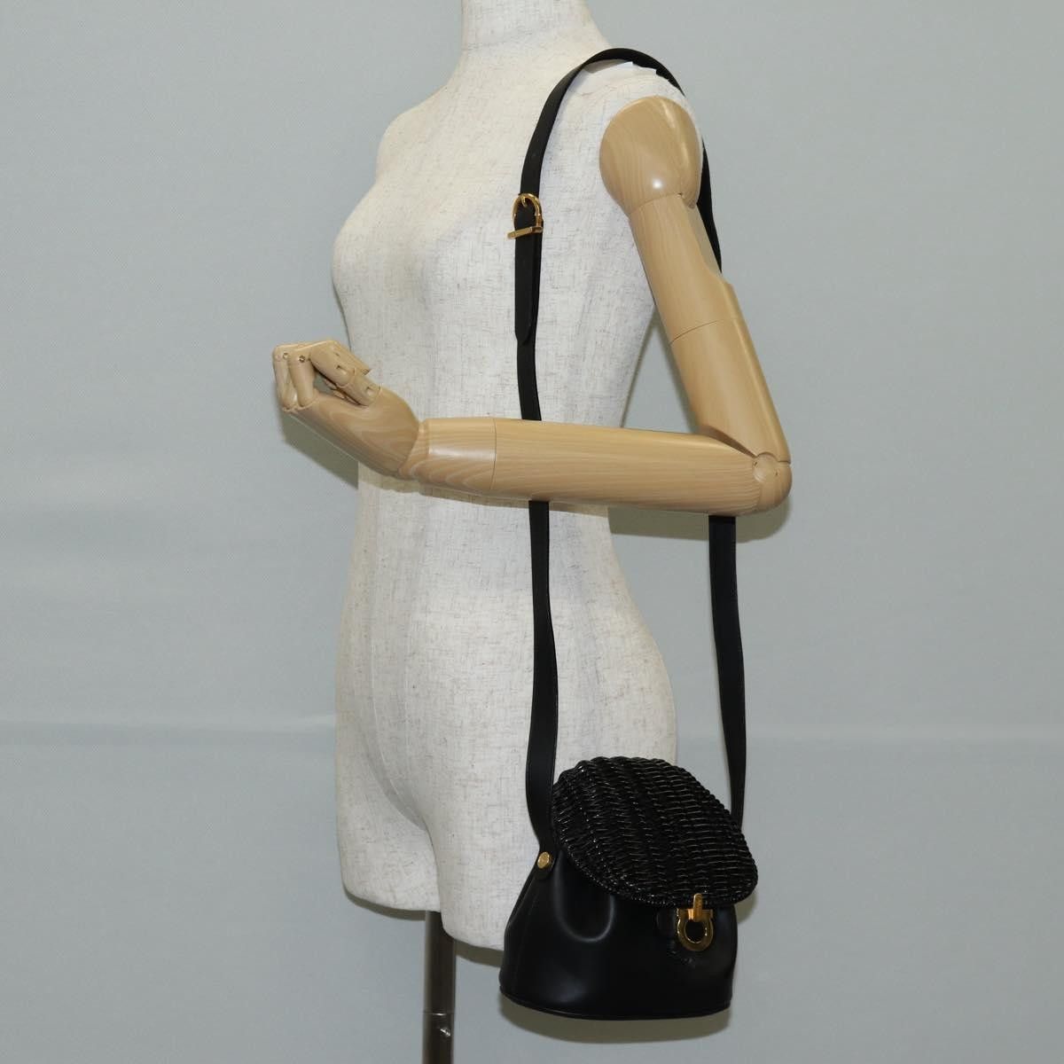Salvatore Ferragamo Salvatore Ferragamo Gancini Shoulder Bag Leather Size ONE SIZE - 12 Thumbnail
