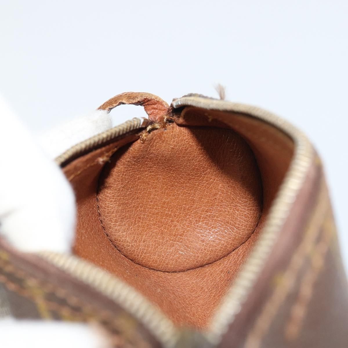 Louis Vuitton Louis Vuitton Papillon Pochette Monogram Canvas Size ONE SIZE - 18 Thumbnail