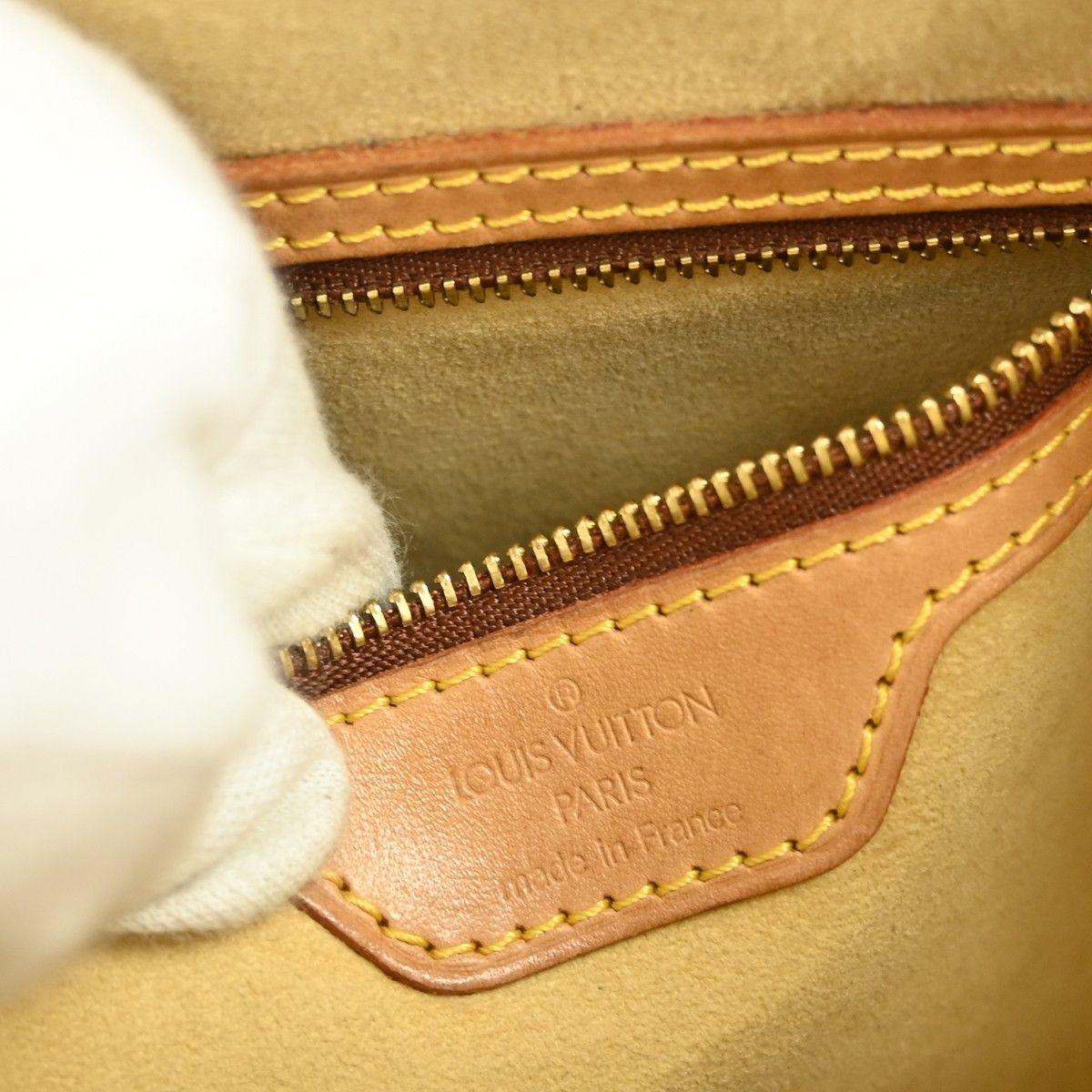 Louis Vuitton Louis Vuitton Looping Handbag Monogram Canvas Size ONE SIZE - 4 Thumbnail