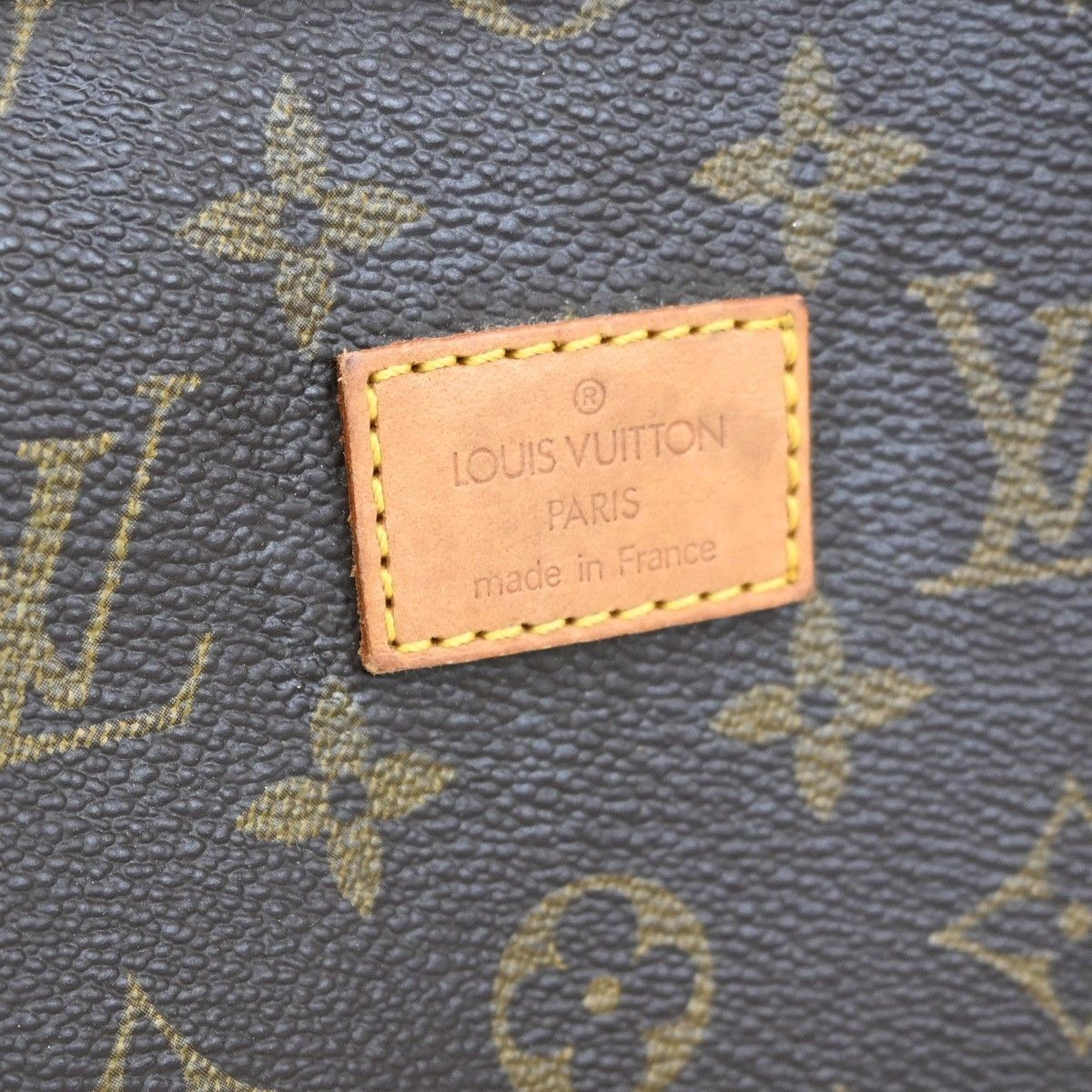 Louis Vuitton Louis Vuitton Saumur Handbag Monogram Canvas Size ONE SIZE - 7 Thumbnail