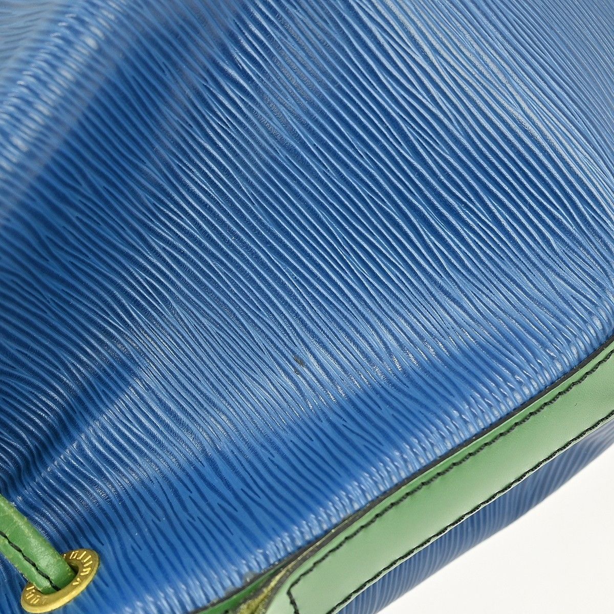 Louis Vuitton Louis Vuitton Bicolor Noe Handbag Epi Leather Size ONE SIZE - 8 Thumbnail