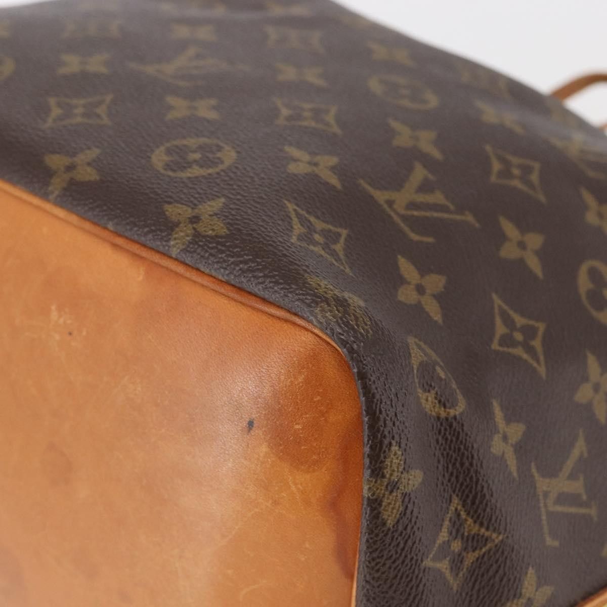 Louis Vuitton Louis Vuitton Petit Noe Handbag Monogram Canvas Size ONE SIZE - 9 Thumbnail