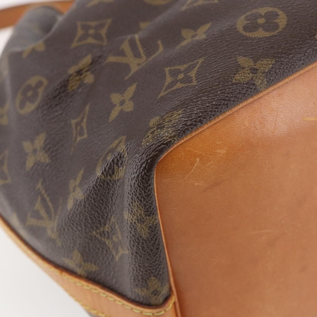 Louis Vuitton Louis Vuitton Petit Noe Handbag Monogram Canvas Size ONE SIZE - 10 Thumbnail
