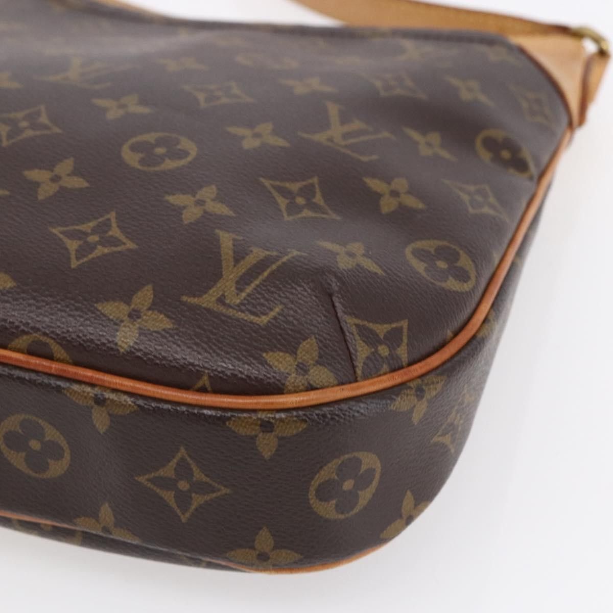 Louis Vuitton Louis Vuitton Odeon Handbag Monogram Canvas Size ONE SIZE - 9 Thumbnail
