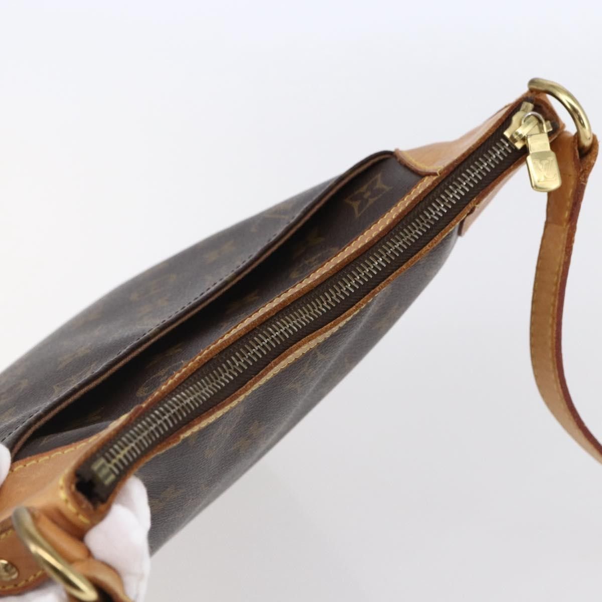 Louis Vuitton Louis Vuitton Odeon Handbag Monogram Canvas Size ONE SIZE - 16 Thumbnail