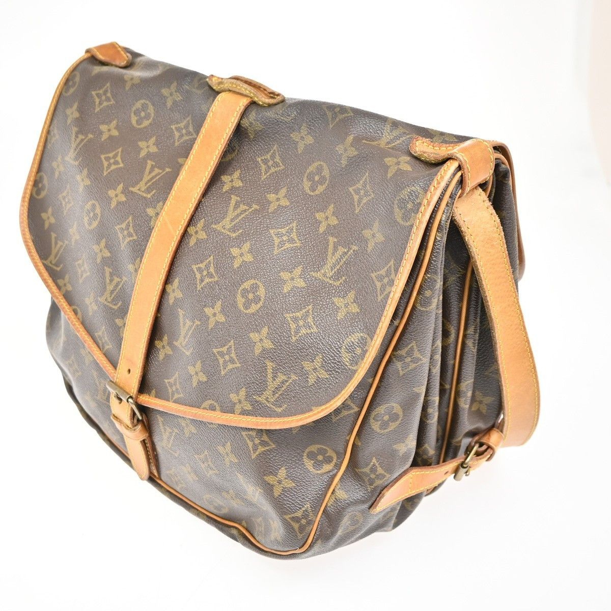 Louis Vuitton Louis Vuitton Saumur Handbag Monogram Canvas Size ONE SIZE - 3 Thumbnail