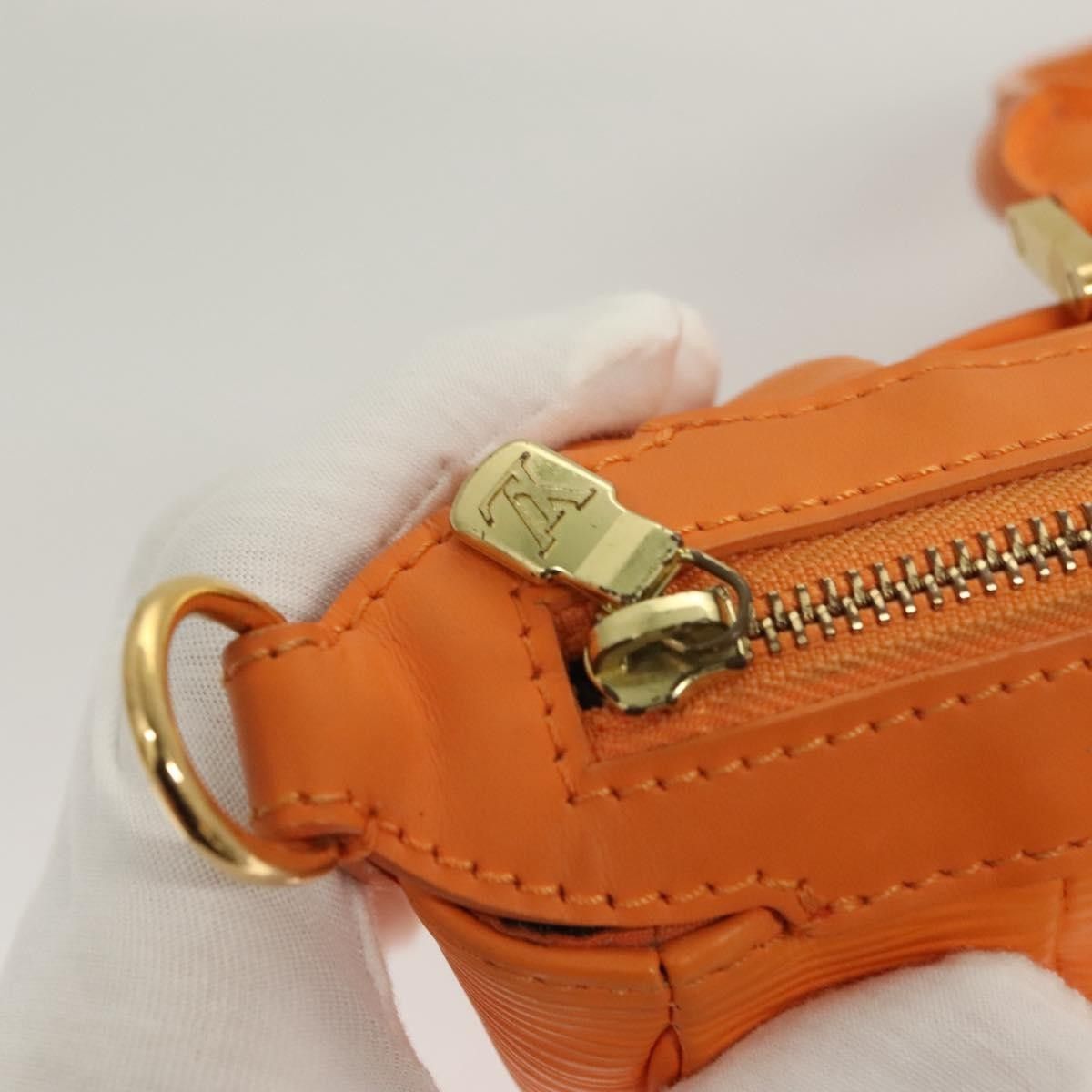 Louis Vuitton Louis Vuitton Danura Handbag Epi Size ONE SIZE - 13 Thumbnail