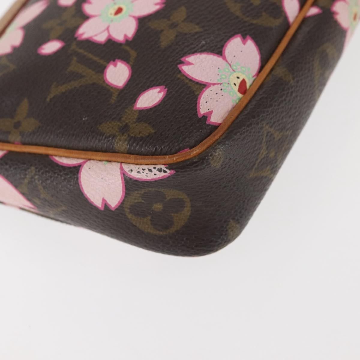 Louis Vuitton Louis Vuitton Pochette Accessoires Limited Edition Cherry Blossom Monogram Size ONE SIZE - 9 Thumbnail