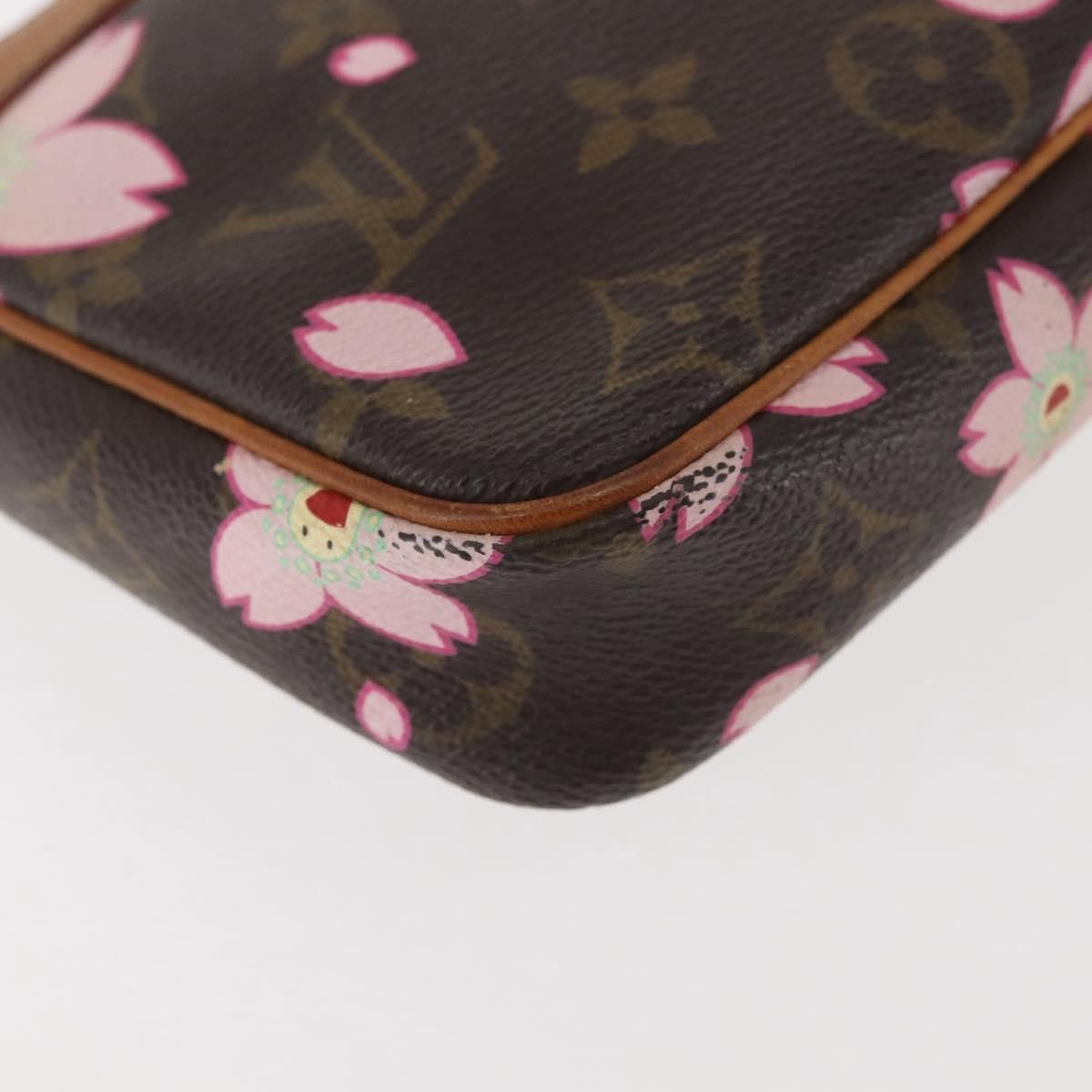 Louis Vuitton Louis Vuitton Pochette Accessoires Limited Edition Cherry Blossom Monogram Size ONE SIZE - 10 Thumbnail