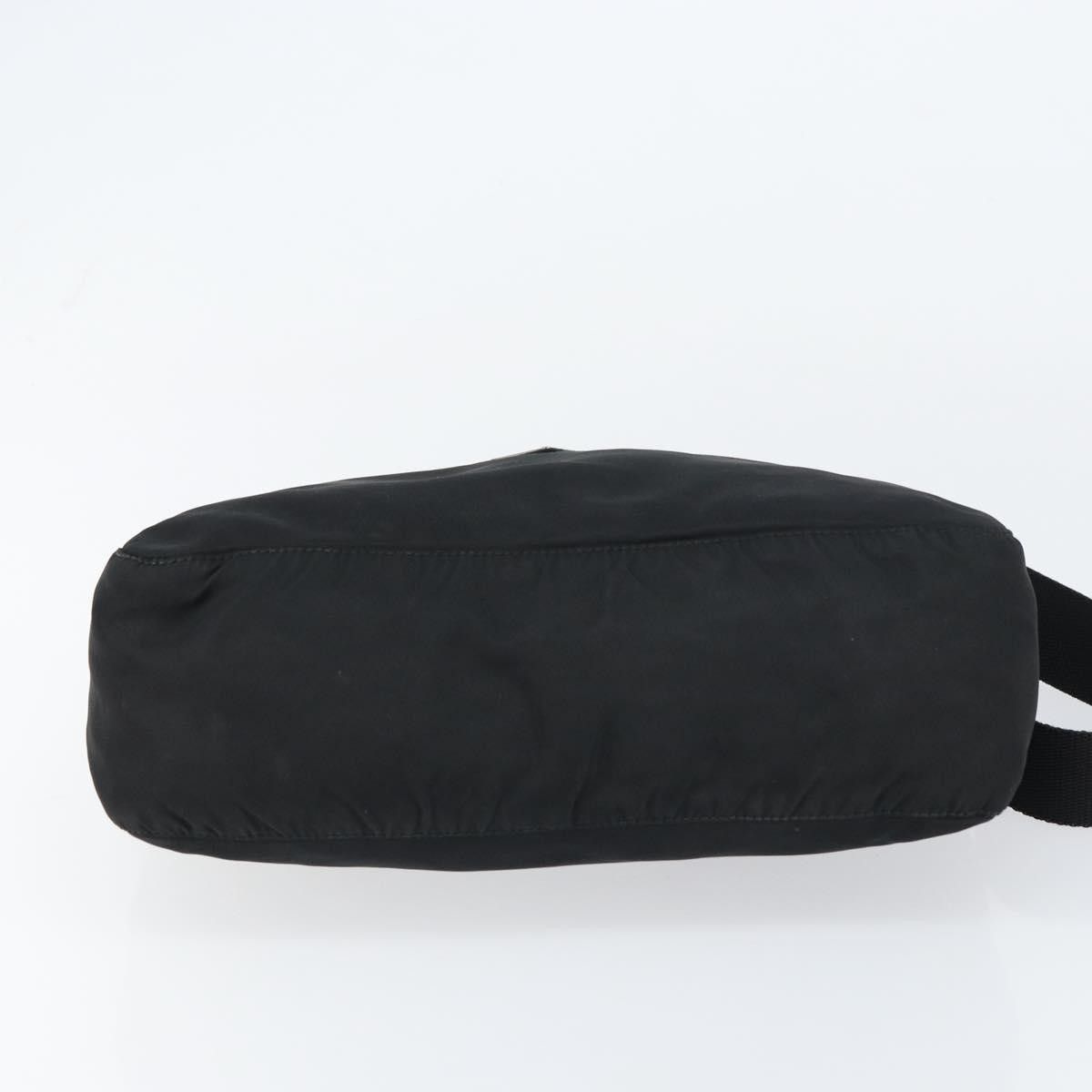 Prada Prada Front Zip Messenger Bag Tessuto Size ONE SIZE - 22 Thumbnail