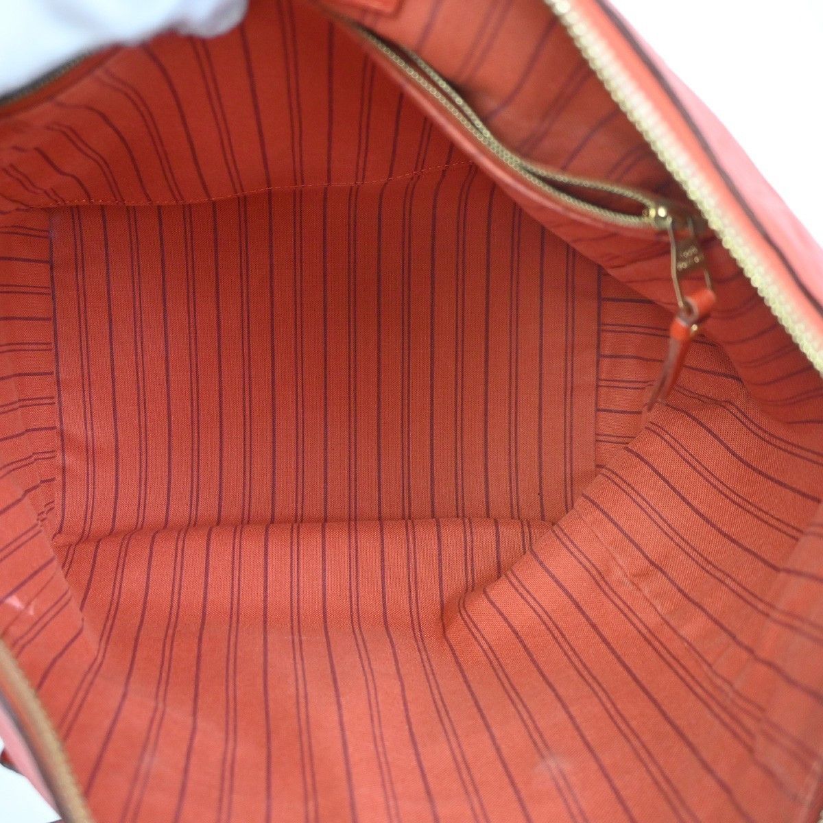 Louis Vuitton Louis Vuitton Lumineuse Handbag Monogram Empreinte Leather Size ONE SIZE - 5 Thumbnail