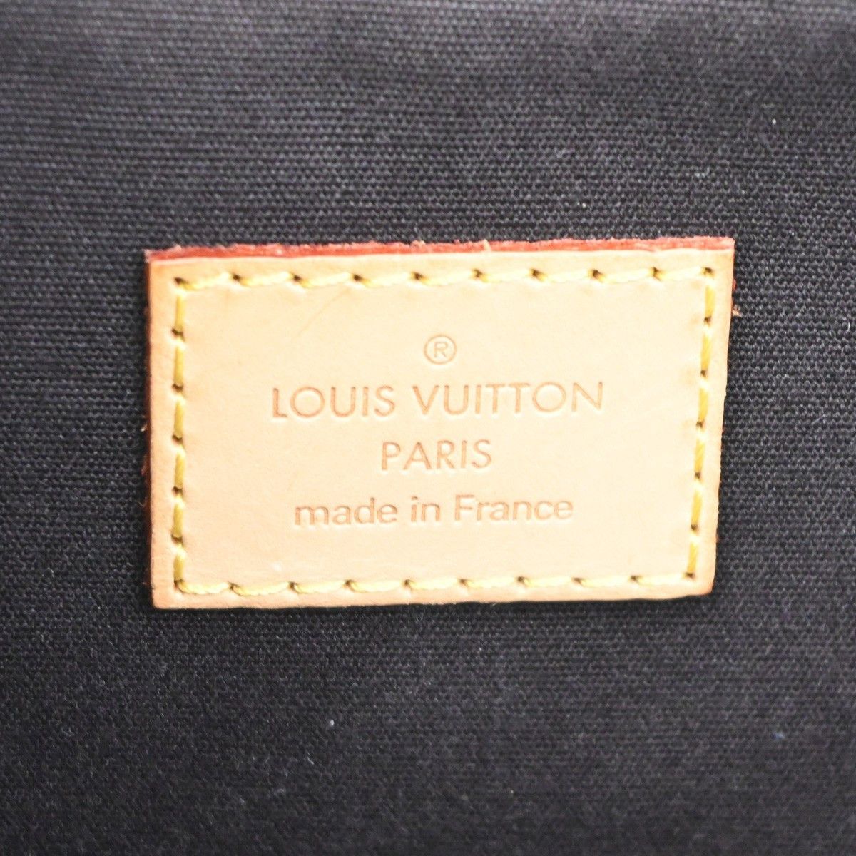 Louis Vuitton Louis Vuitton Bellevue Handbag Monogram Vernis Size ONE SIZE - 6 Thumbnail