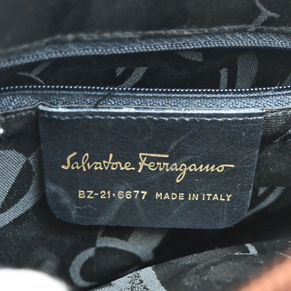 Salvatore Ferragamo Salvatore Ferragamo Vala Leather Size ONE SIZE - 6 Thumbnail