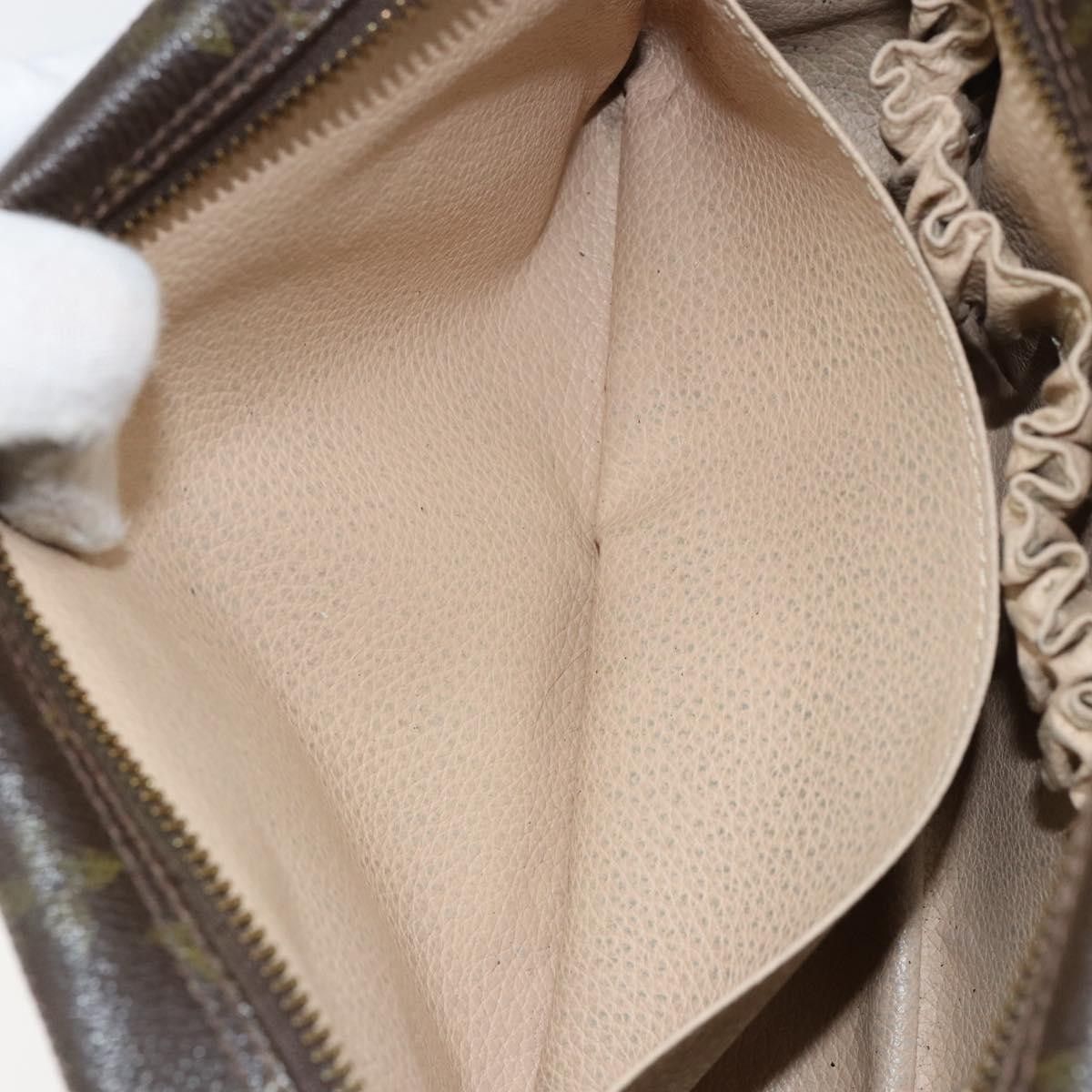 Louis Vuitton Louis Vuitton Trousse Toiletry Pouch Monogram Canvas Size ONE SIZE - 15 Thumbnail