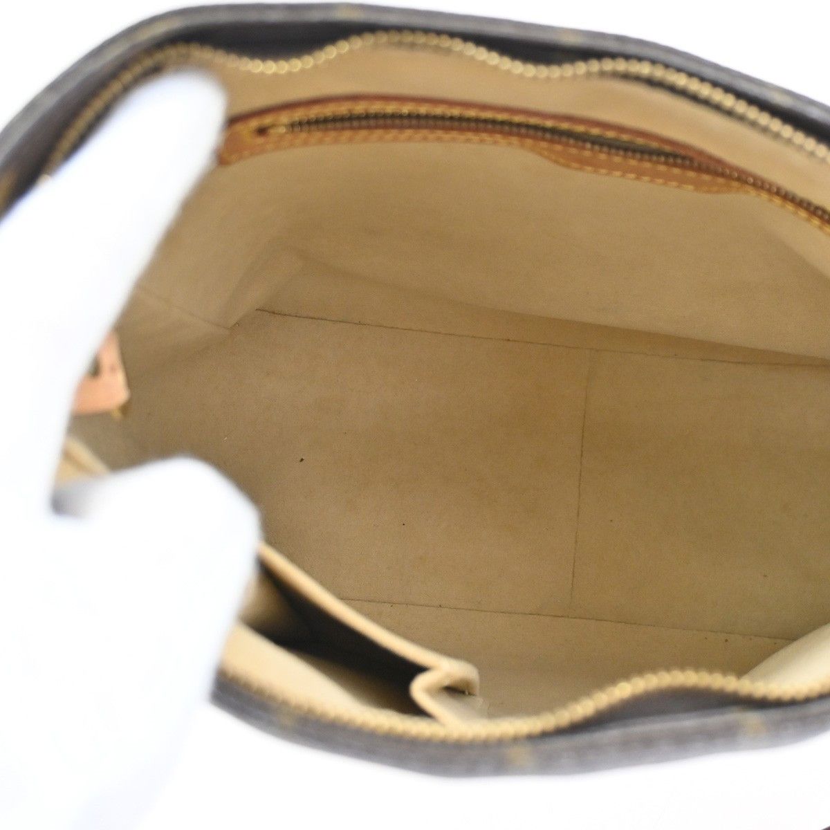Louis Vuitton Louis Vuitton Looping Handbag Monogram Canvas Size ONE SIZE - 6 Thumbnail