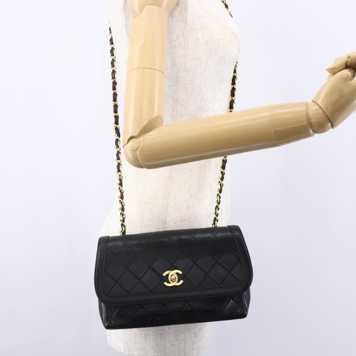 Chanel Chanel Vintage Flap Bag Quilted Lambskin Size ONE SIZE - 14 Thumbnail