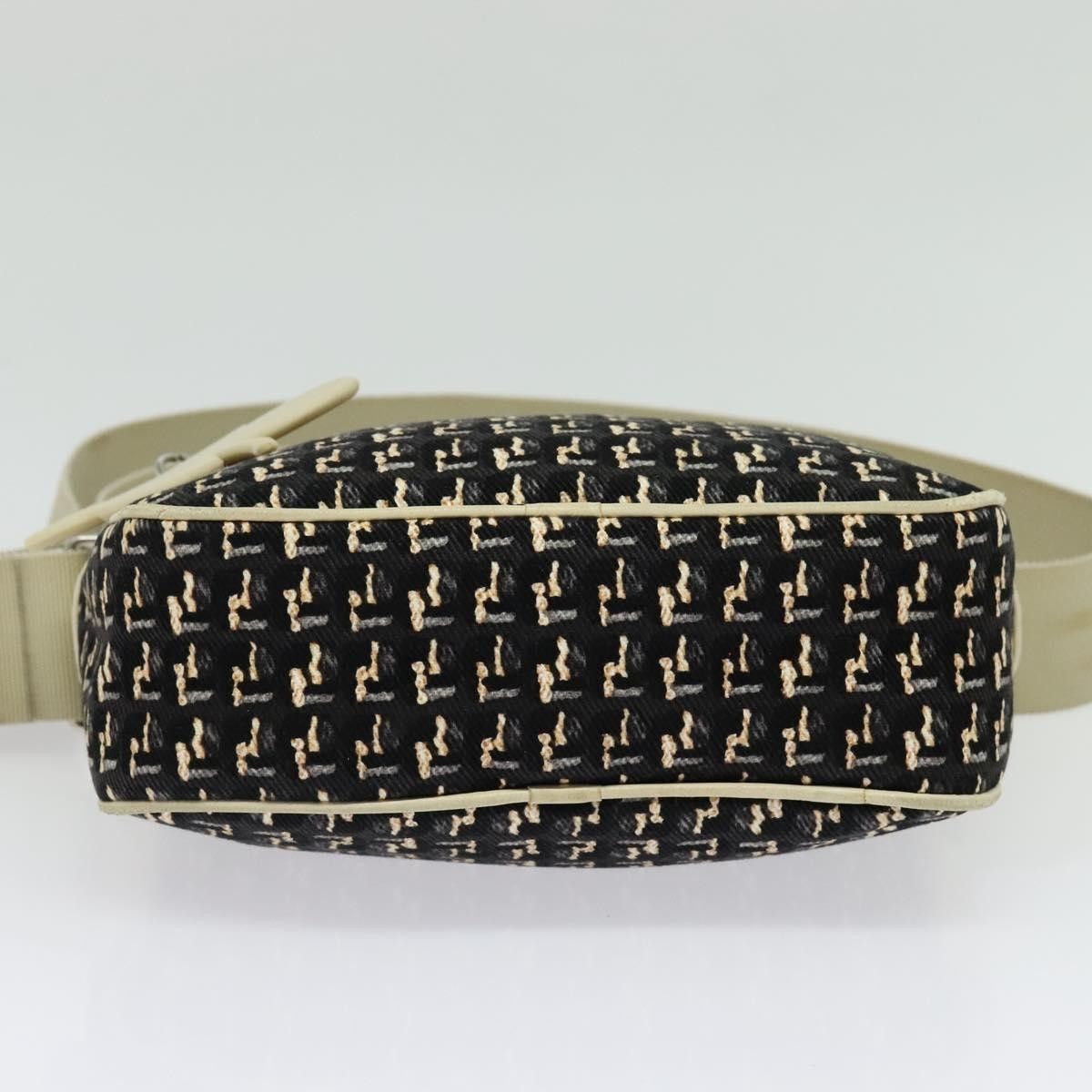 Chanel Chanel Vintage Clover Camera Bag Printed Canvas Size ONE SIZE - 16 Thumbnail