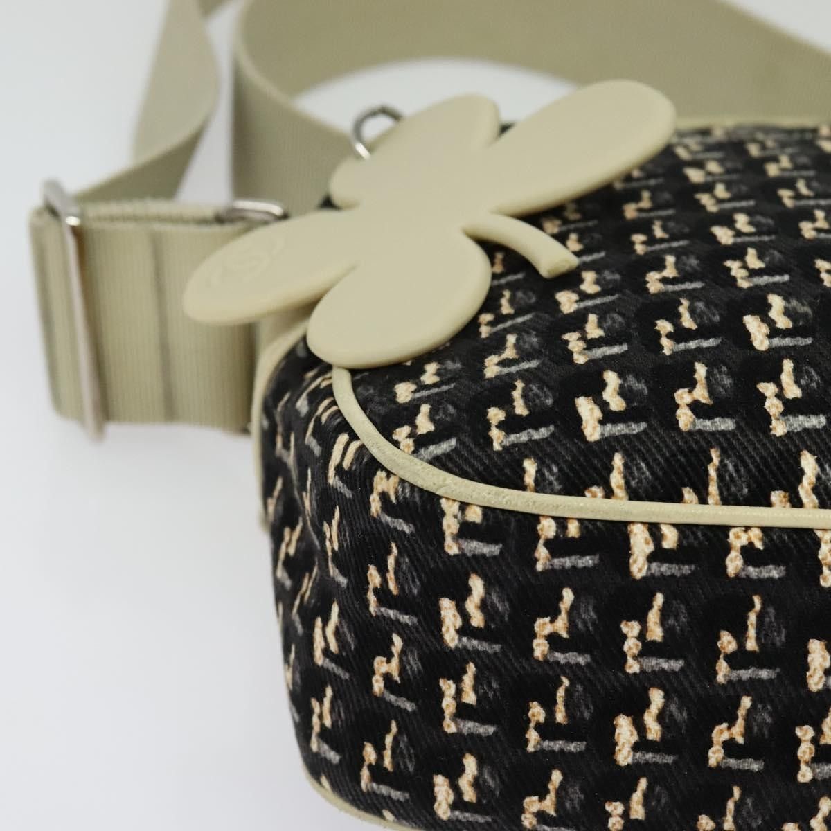 Chanel Chanel Vintage Clover Camera Bag Printed Canvas Size ONE SIZE - 9 Thumbnail