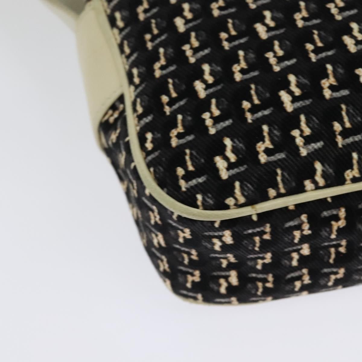 Chanel Chanel Vintage Clover Camera Bag Printed Canvas Size ONE SIZE - 12 Thumbnail