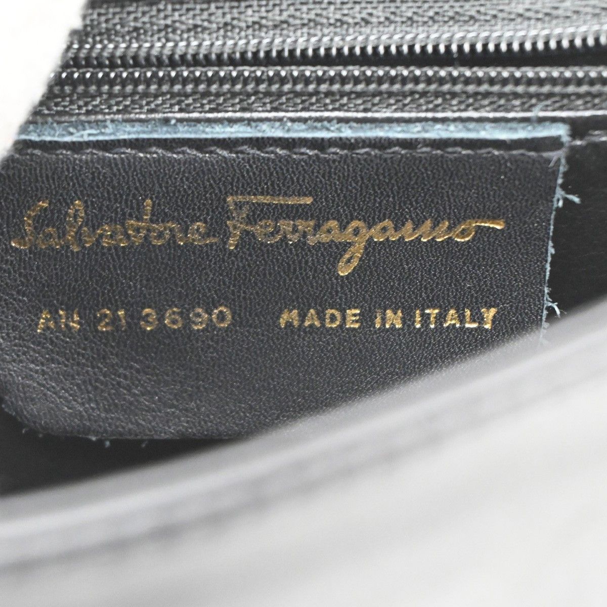 Salvatore Ferragamo Salvatore Ferragamo Vintage Leather Size ONE SIZE - 6 Thumbnail