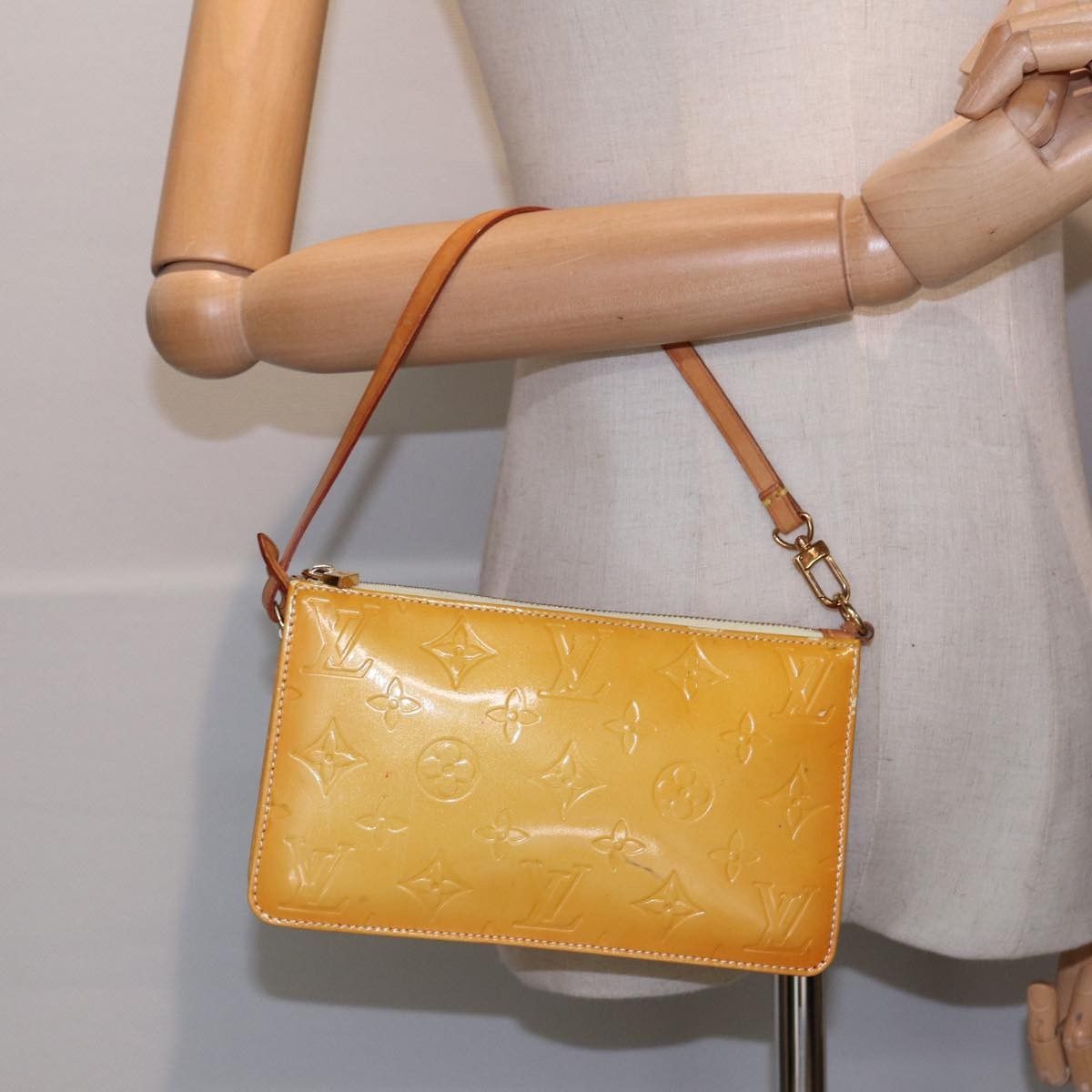 Louis Vuitton Louis Vuitton Lexington Pochette Monogram Vernis Size ONE SIZE - 15 Thumbnail