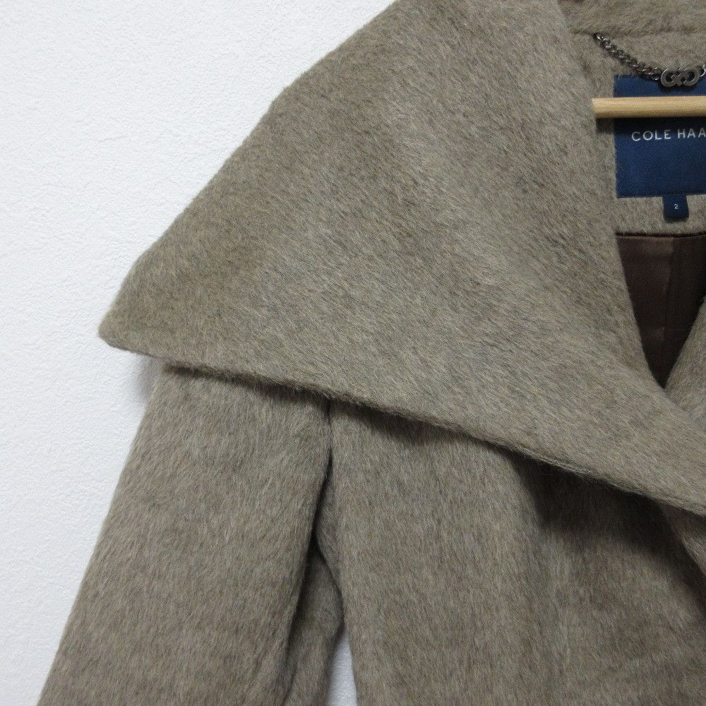 Other Other Cole Haan Alpaca Big Collar Shaggy Coat Natural Material Outerwear DUTY FREE for USA Size ONE SIZE - 7 Thumbnail