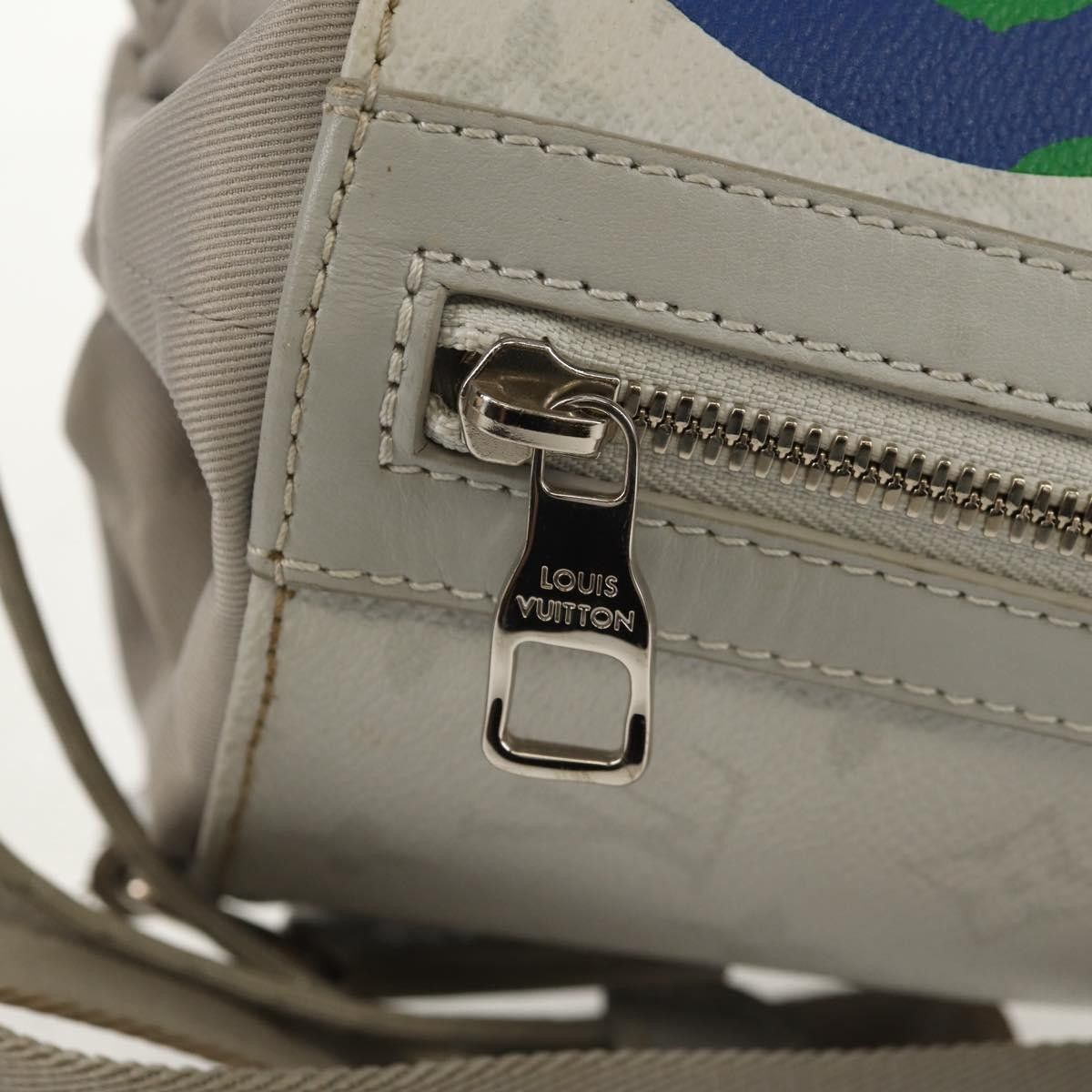 Louis Vuitton Louis Vuitton Chalk Sling Size ONE SIZE - 14 Thumbnail