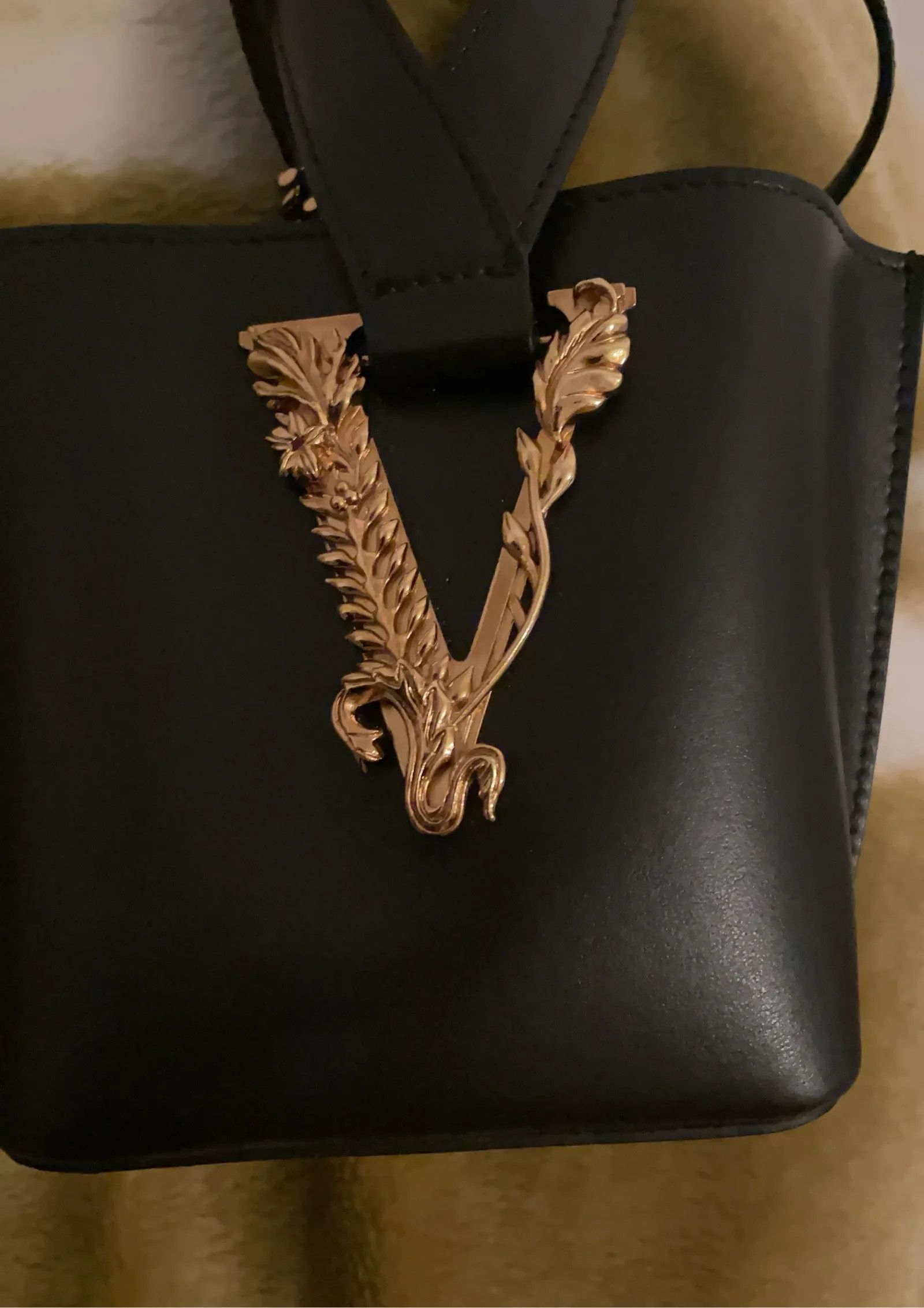 Versace Versace Bucket Bag Size ONE SIZE - 2 Thumbnail