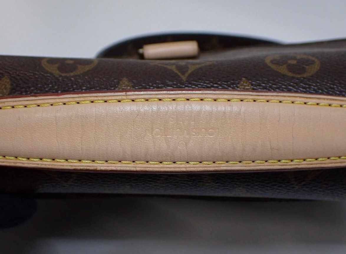 Louis Vuitton Louis Vuitton Pochette Metis Monogram Canvas Size ONE SIZE - 8 Thumbnail