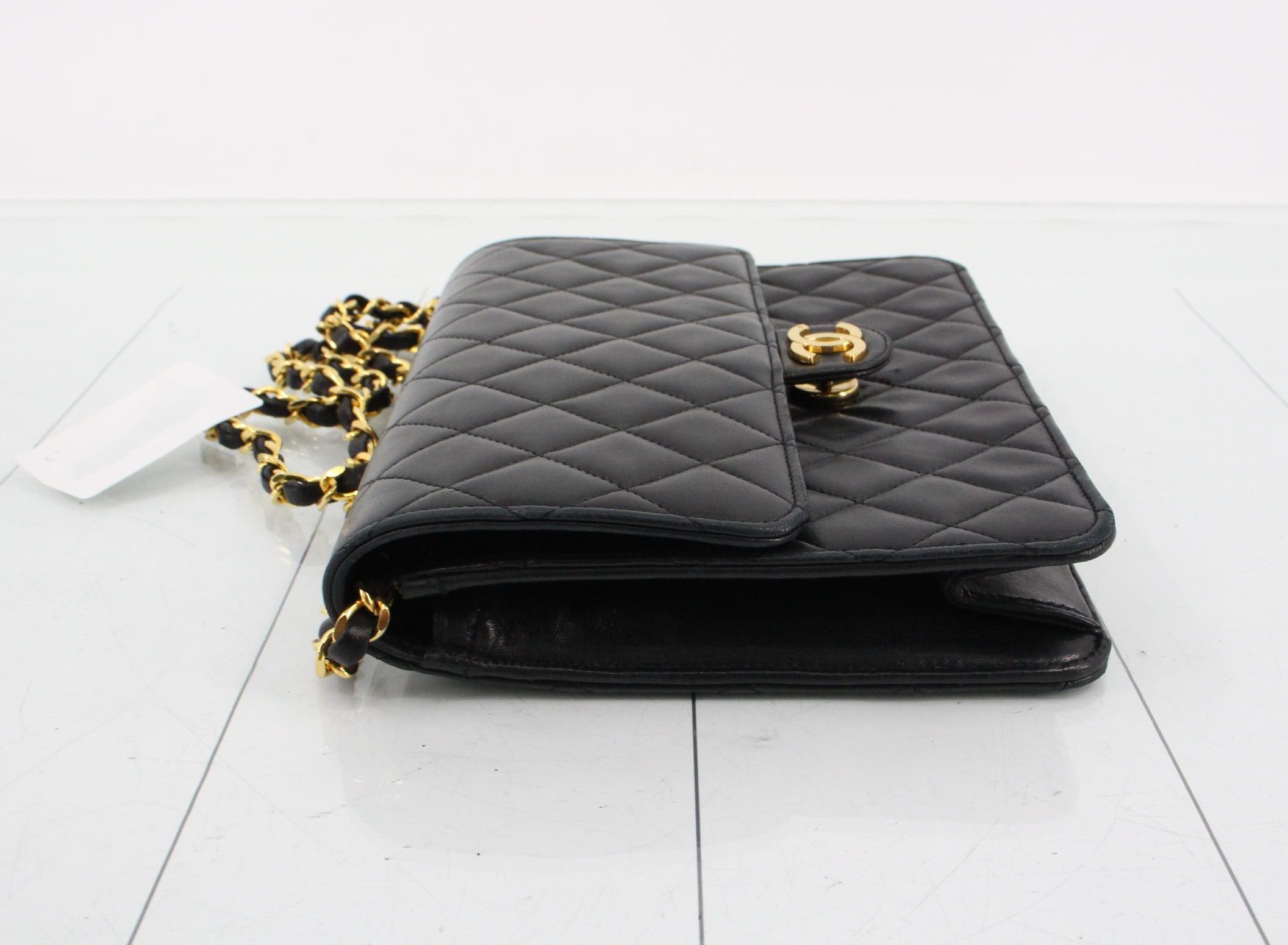 Chanel Chanel Chain Flap Shoulder Bag Quilted Lambskin Size ONE SIZE - 3 Thumbnail