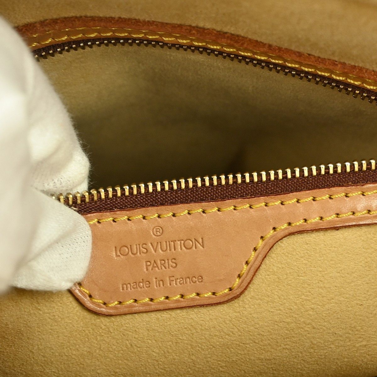 Louis Vuitton Louis Vuitton Looping Handbag Monogram Canvas Size ONE SIZE - 4 Thumbnail