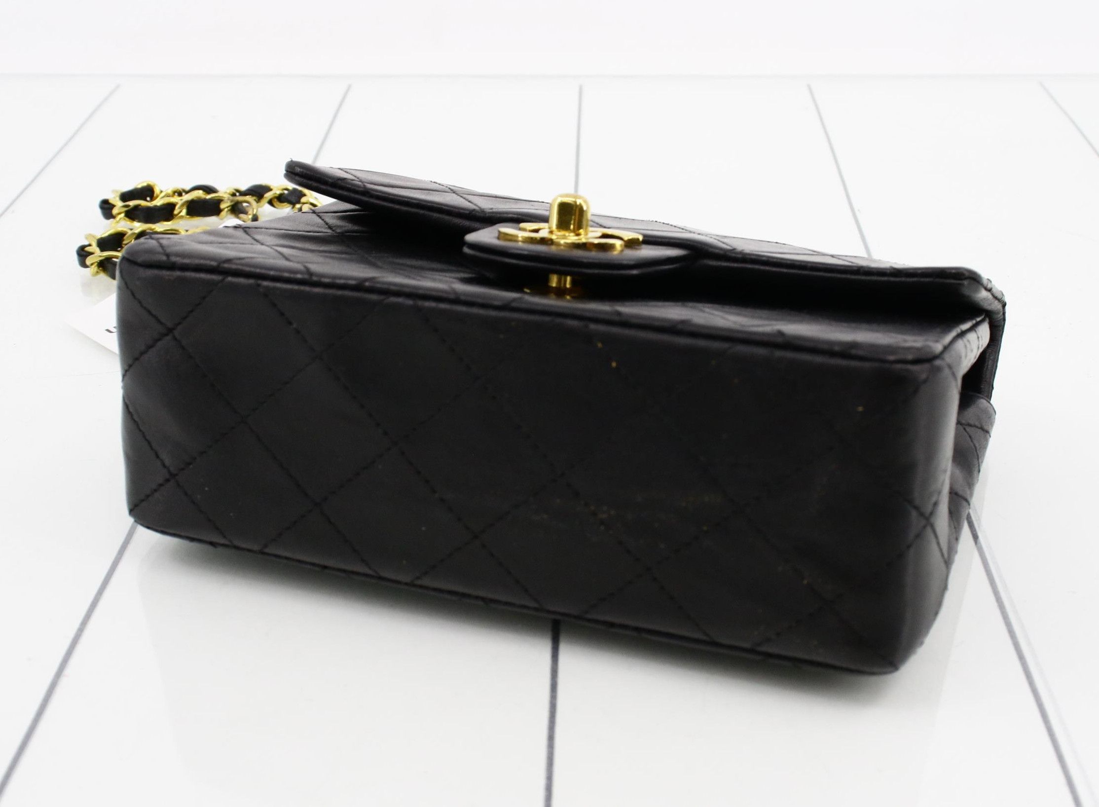 Chanel Chanel Lacquered Metal CC Flap Bag Quilted Lambskin Size ONE SIZE - 4 Thumbnail