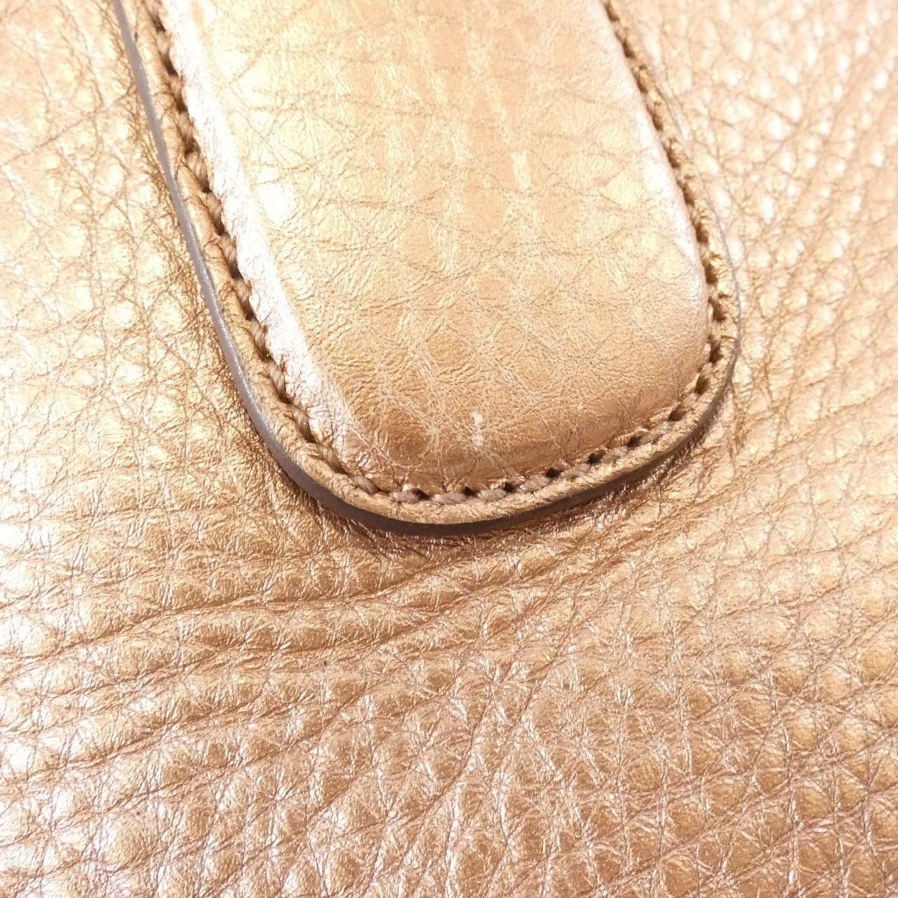 Gucci Gucci Gucci Metallic Leather Bag Leather Crossbody Bag 308362 AH90Z DUTY FREE for USA Size ONE SIZE - 5 Thumbnail
