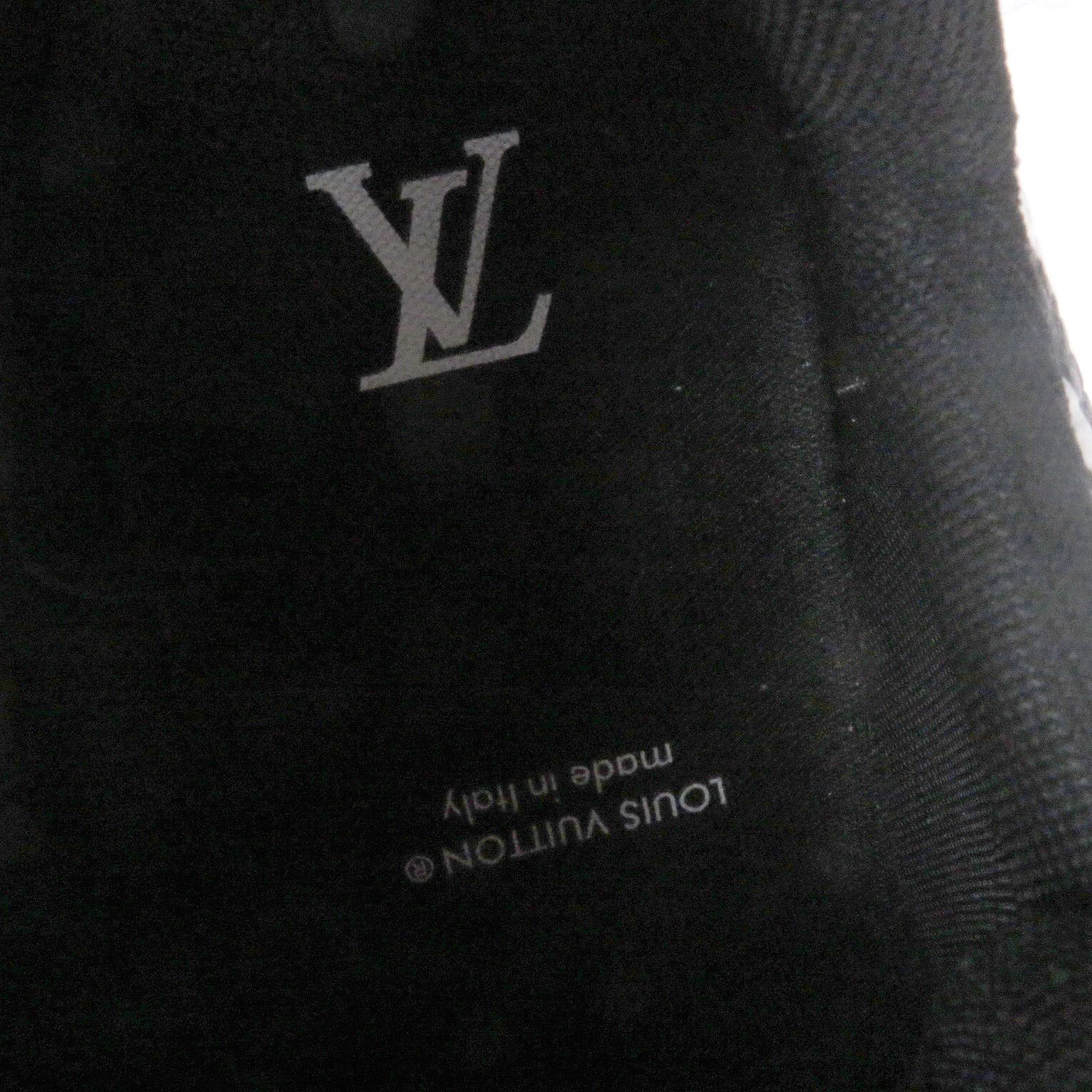 Louis Vuitton Louis Vuitton Louis Vuitton LV Trainer Line Sneakers Leather Shoes DUTY FREE for USA Size ONE SIZE - 8 Thumbnail