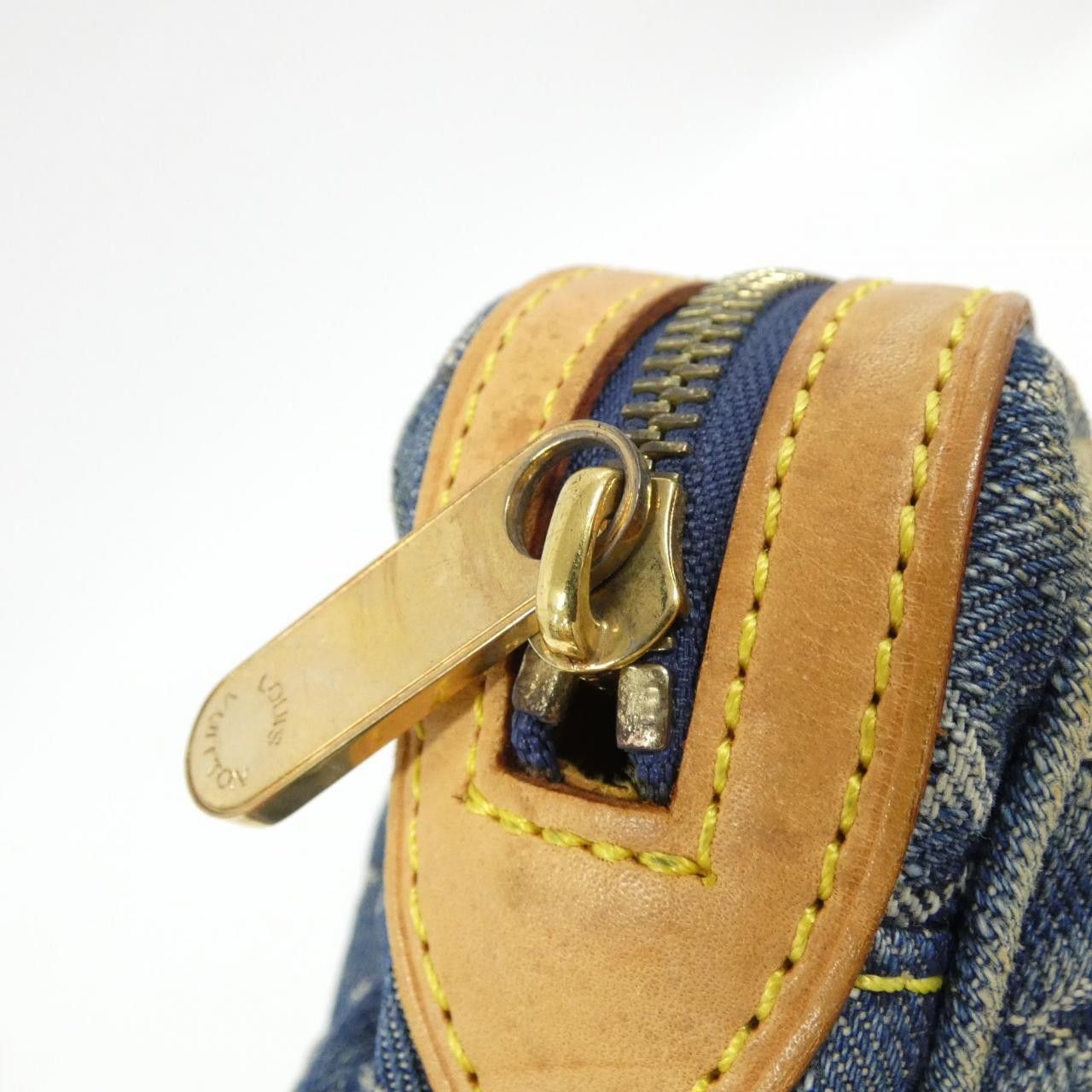Louis Vuitton Louis Vuitton Louis Vuitton Monogram Denim Shoulder Bag Canvas Shoulder Bag M95347 DUTY FREE for USA Size ONE SIZE - 6 Thumbnail